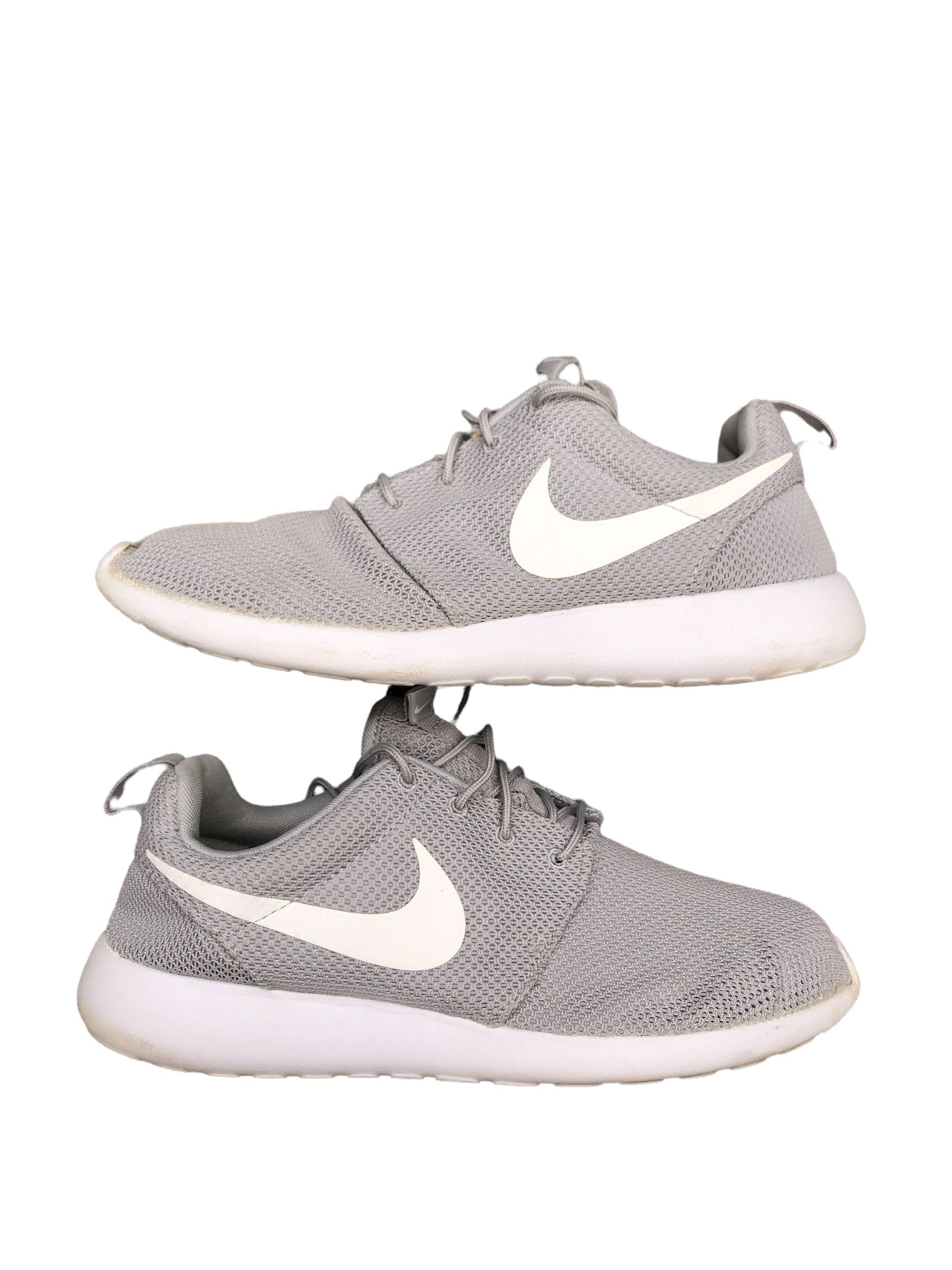 RARE 2015 Nike Roshe Run Wolf Grey Size 12