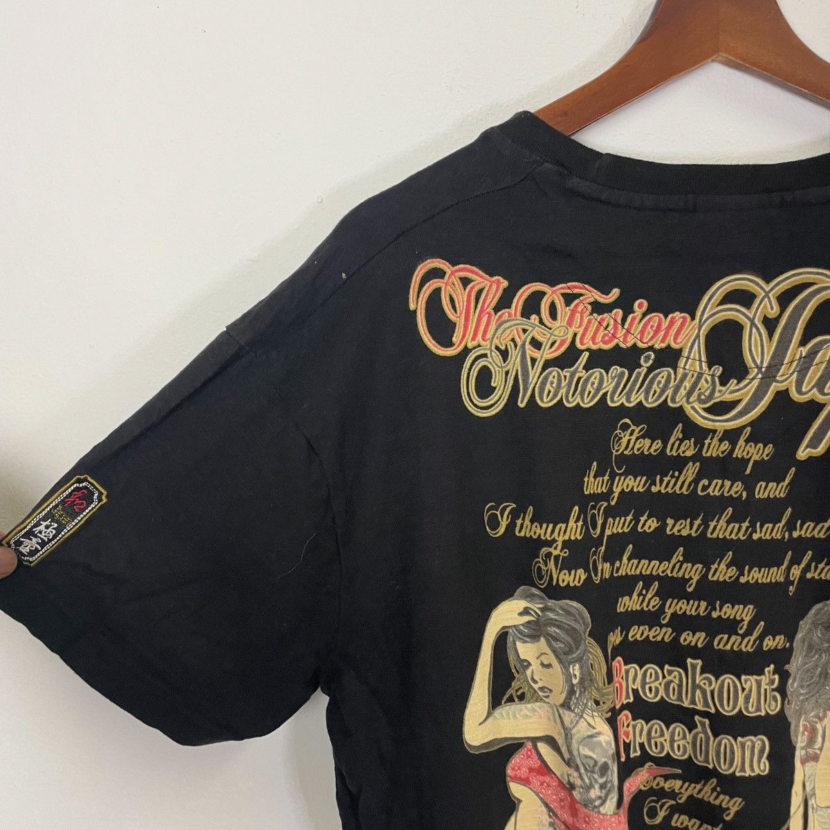 Japanese Brand Vintage Bullet Noise Sexy Girl Tee Size US L / EU 52-54 / 3 - 8 Thumbnail