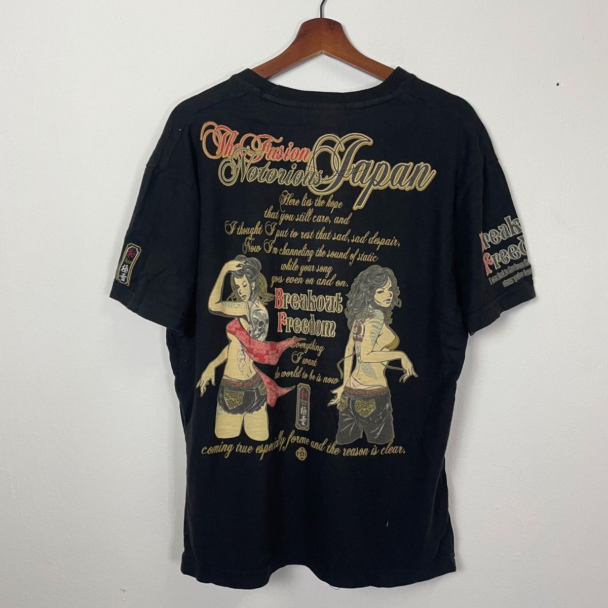 Japanese Brand Vintage Bullet Noise Sexy Girl Tee Size US L / EU 52-54 / 3 - 7 Thumbnail