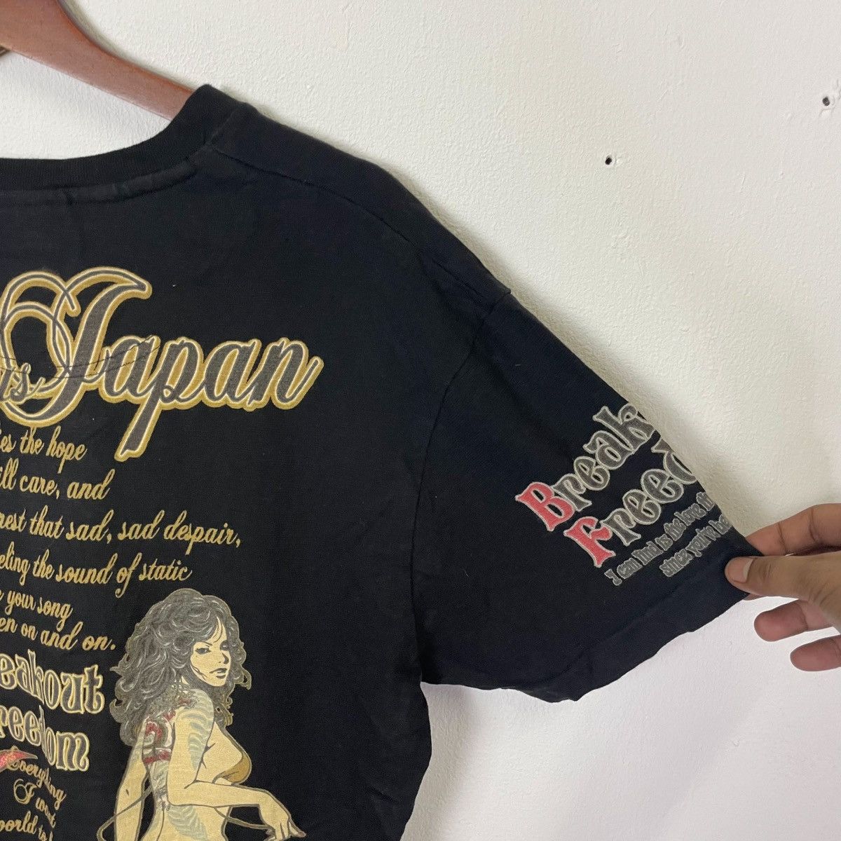 Japanese Brand Vintage Bullet Noise Sexy Girl Tee Size US L / EU 52-54 / 3 - 9 Thumbnail