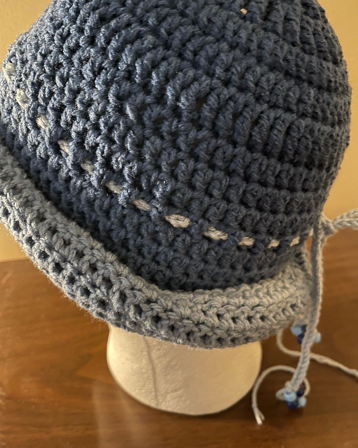 Other Handmade crocheted roll up ELLE & C hat Size ONE SIZE - 5 Thumbnail