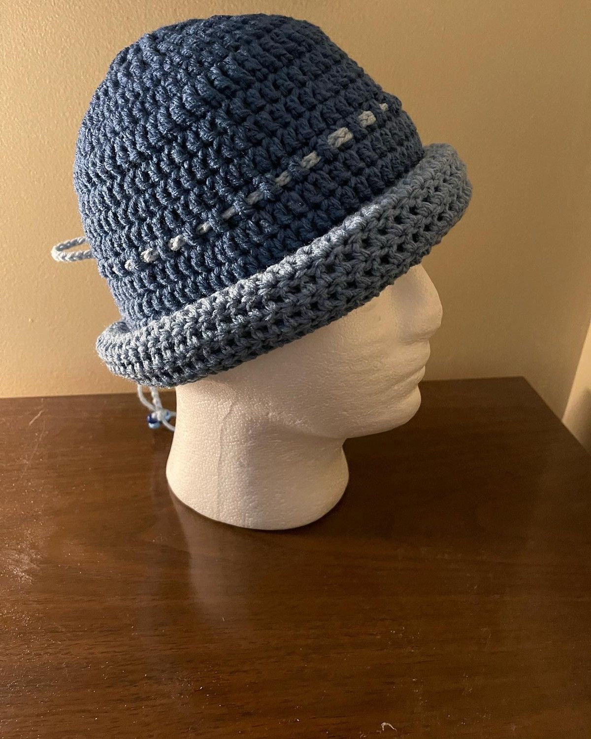 Other Handmade crocheted roll up ELLE & C hat Size ONE SIZE - 3 Thumbnail