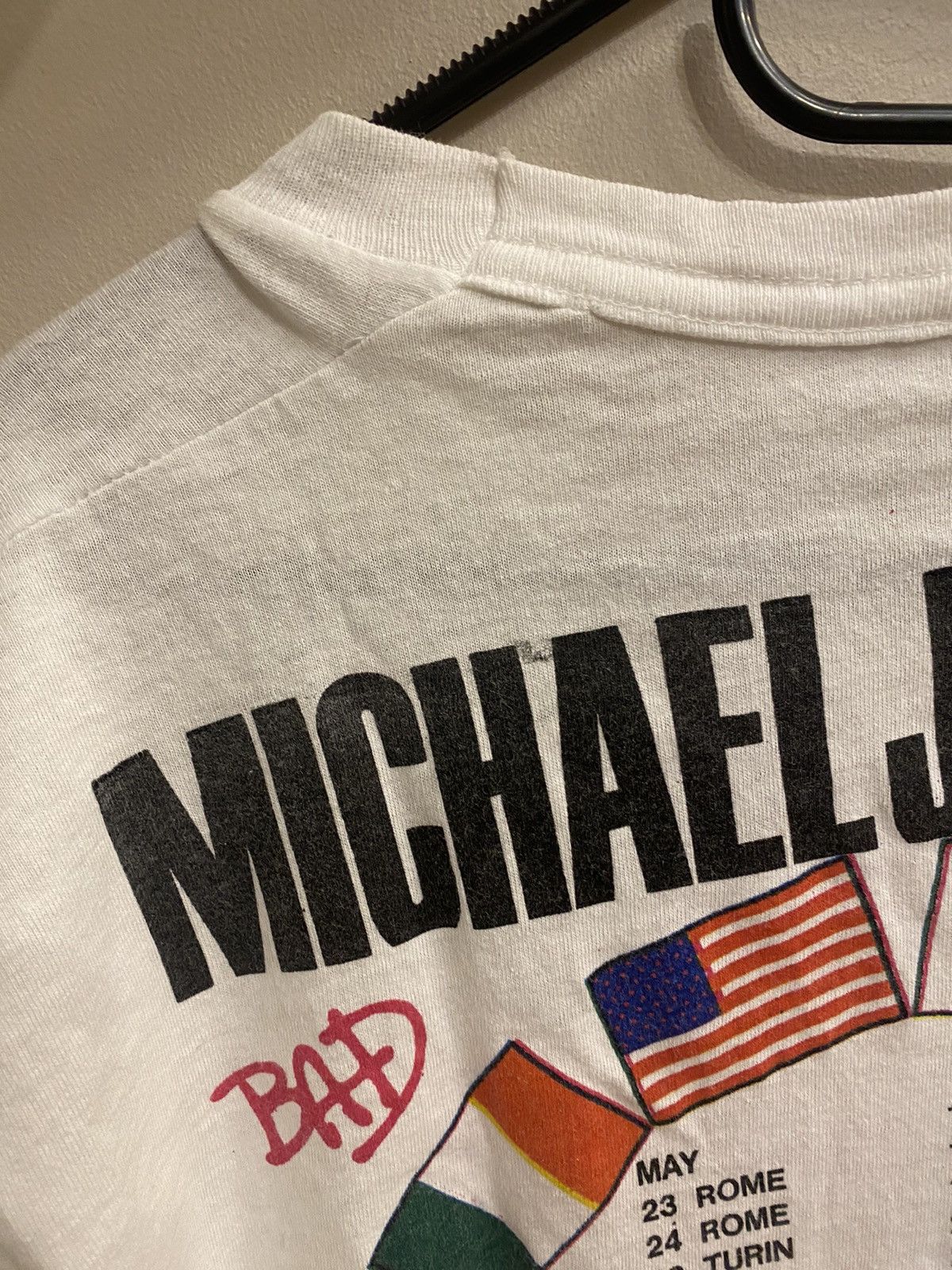 Michael Jackson Vintage rare concert tee Micheal Jackson 80s Size US M / EU 48-50 / 2 - 4 Thumbnail