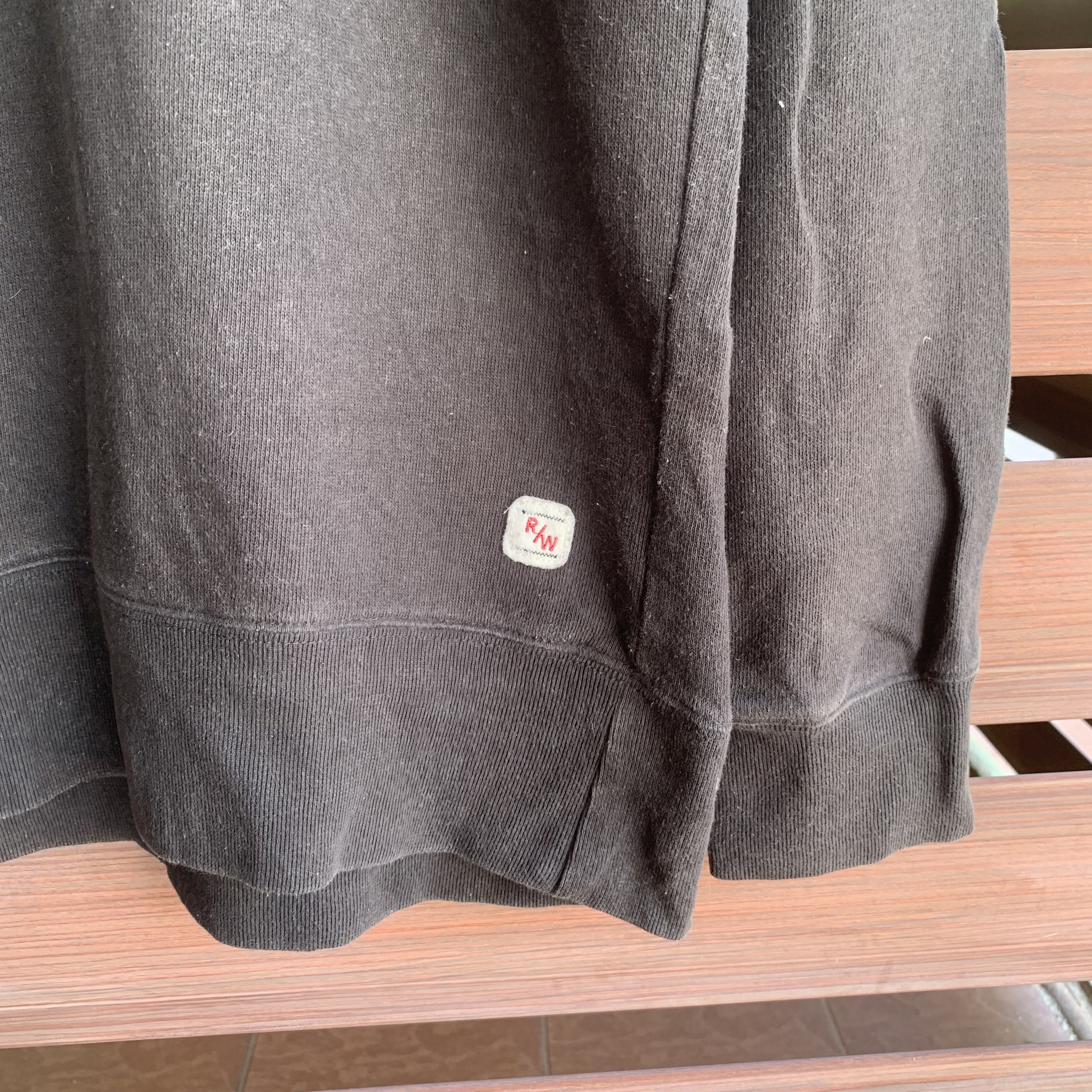 Japanese Brand Y2K Vintage Red Indian Crewneck Faded Jumper Sweater Size US L / EU 52-54 / 3 - 4 Thumbnail