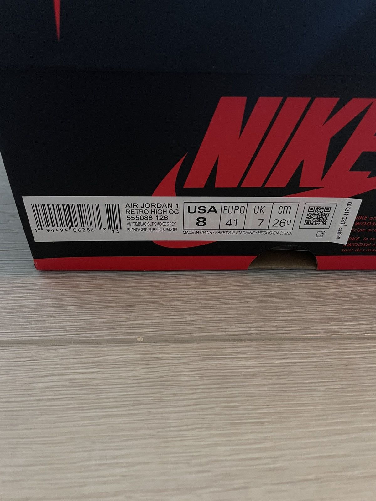 Jordan Brand Air Jordan 1 Retro High Light Smoke Grey Size US 8 / EU 41 - 8 Thumbnail