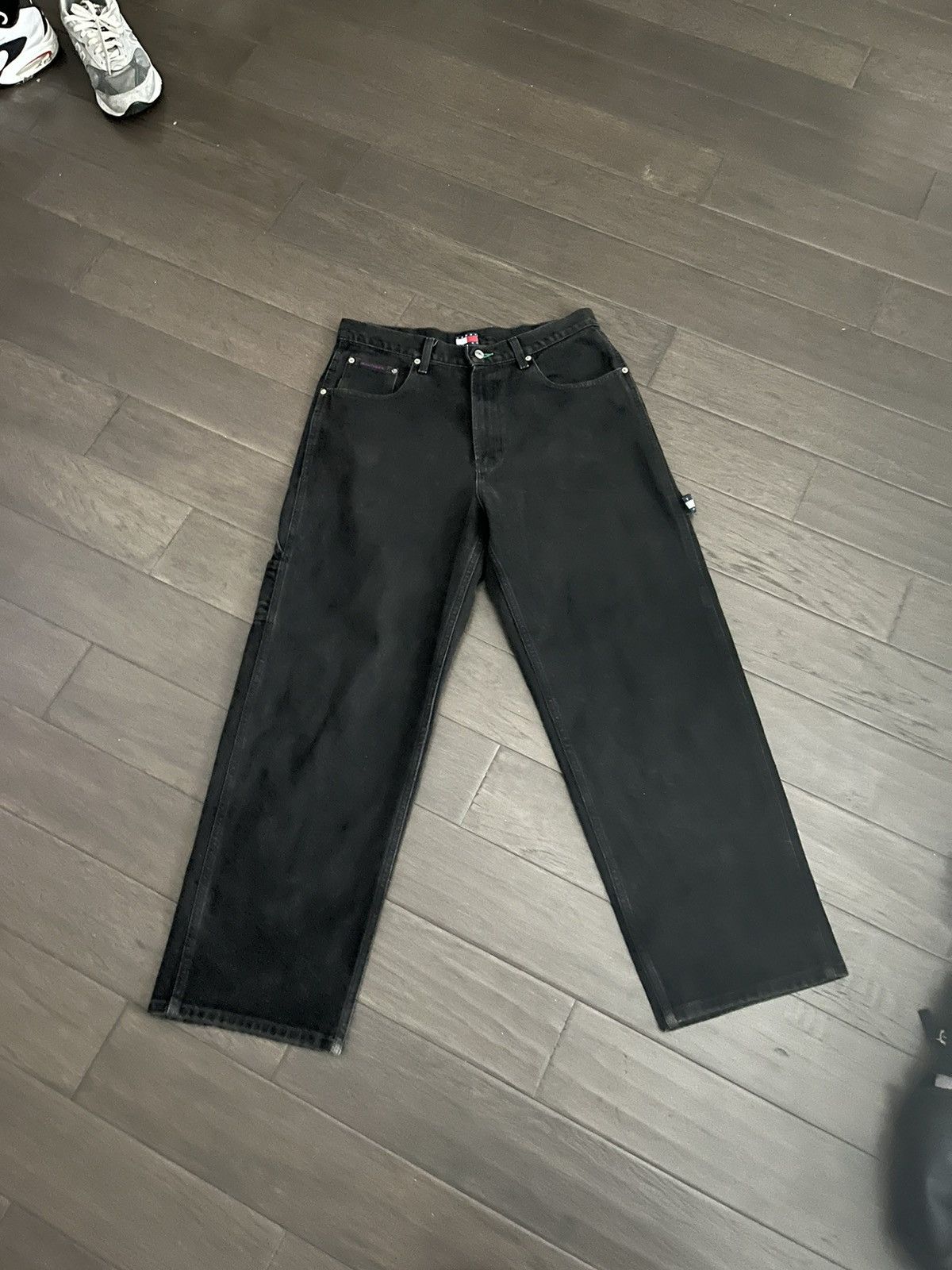 Tommy Hilfiger Vintage Tommy Hilfiger black jeans Size US 32 / EU 48 - 1 Thumbnail
