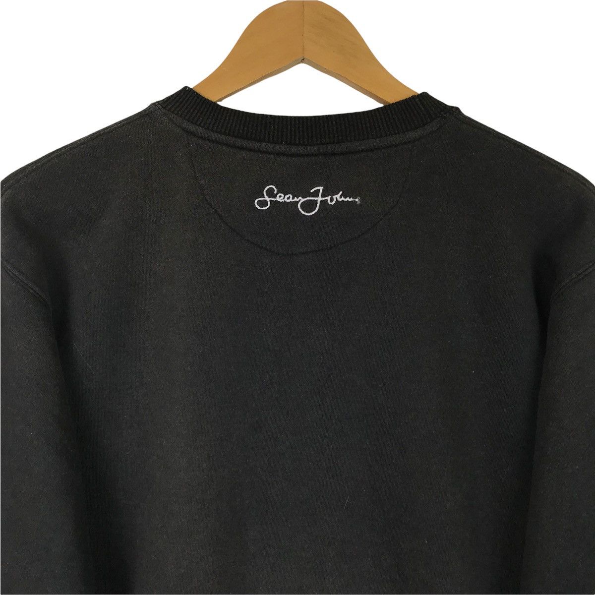 Sean John Vintage SEAN JOHN Sweatshirt Big Logo Embroidery Pullover Size US M / EU 48-50 / 2 - 5 Thumbnail