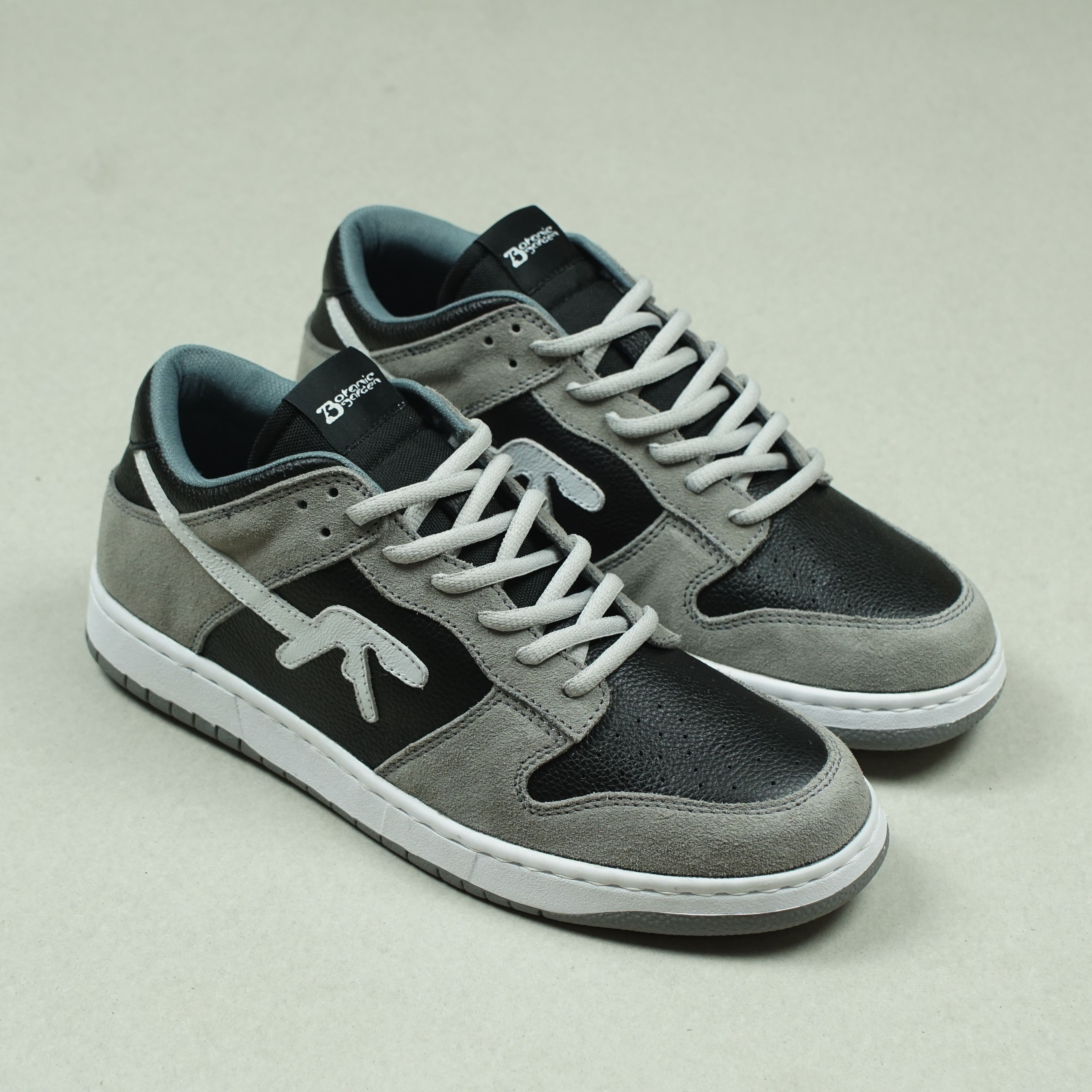 Custom × Sneakers × Streetwear Rare Aphex Twin Dunk Bootleg by Bootanic ...