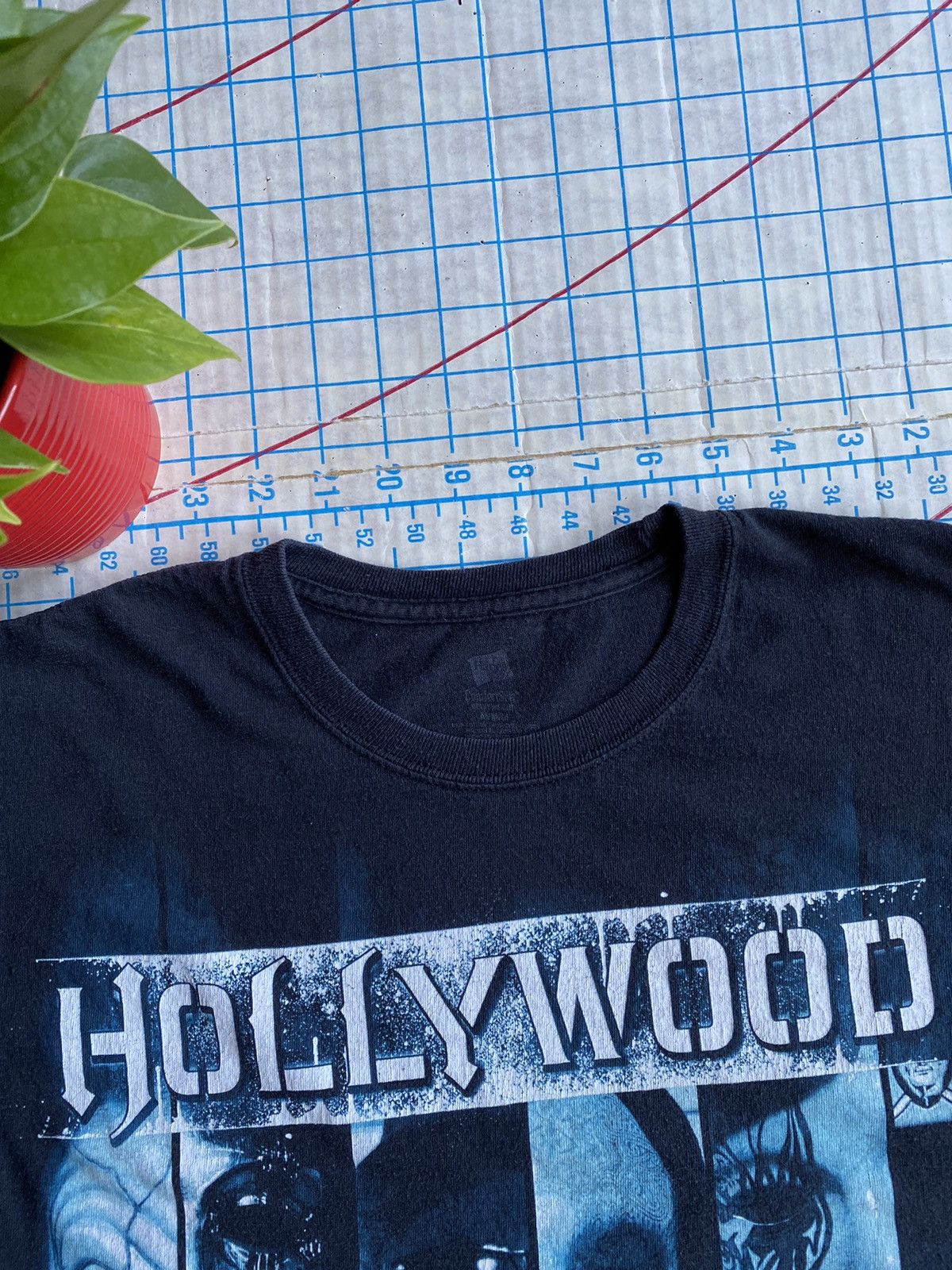 Band Tees Hollywood Undead Faded Black Band Tee Size Medium Size US M / EU 48-50 / 2 - 4 Thumbnail