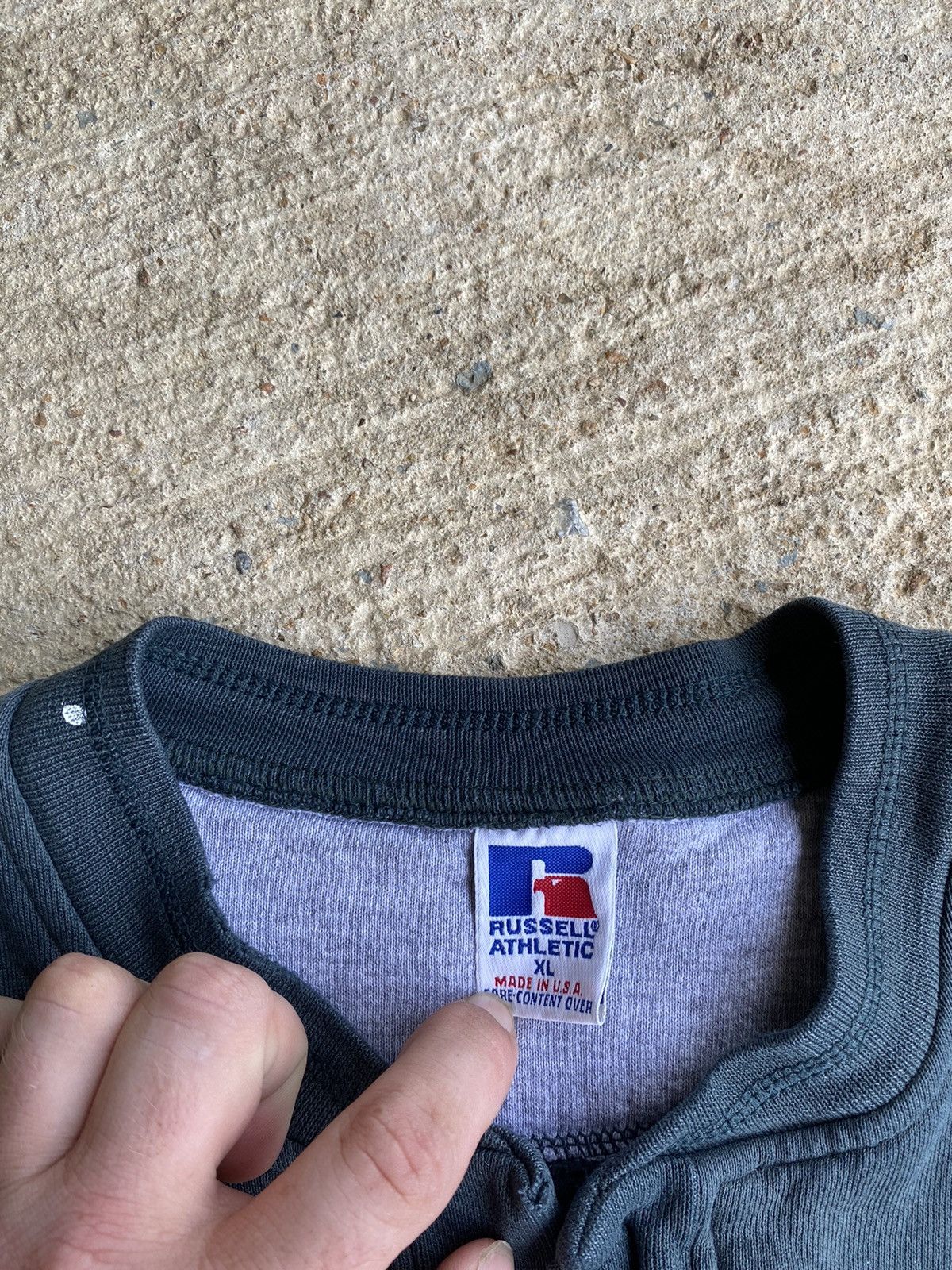 Russell Athletic × Vintage Vintage 90’s Russell Athletic Faded Grunge Button Sweatshirt Size US XL / EU 56 / 4 - 2 Thumbnail