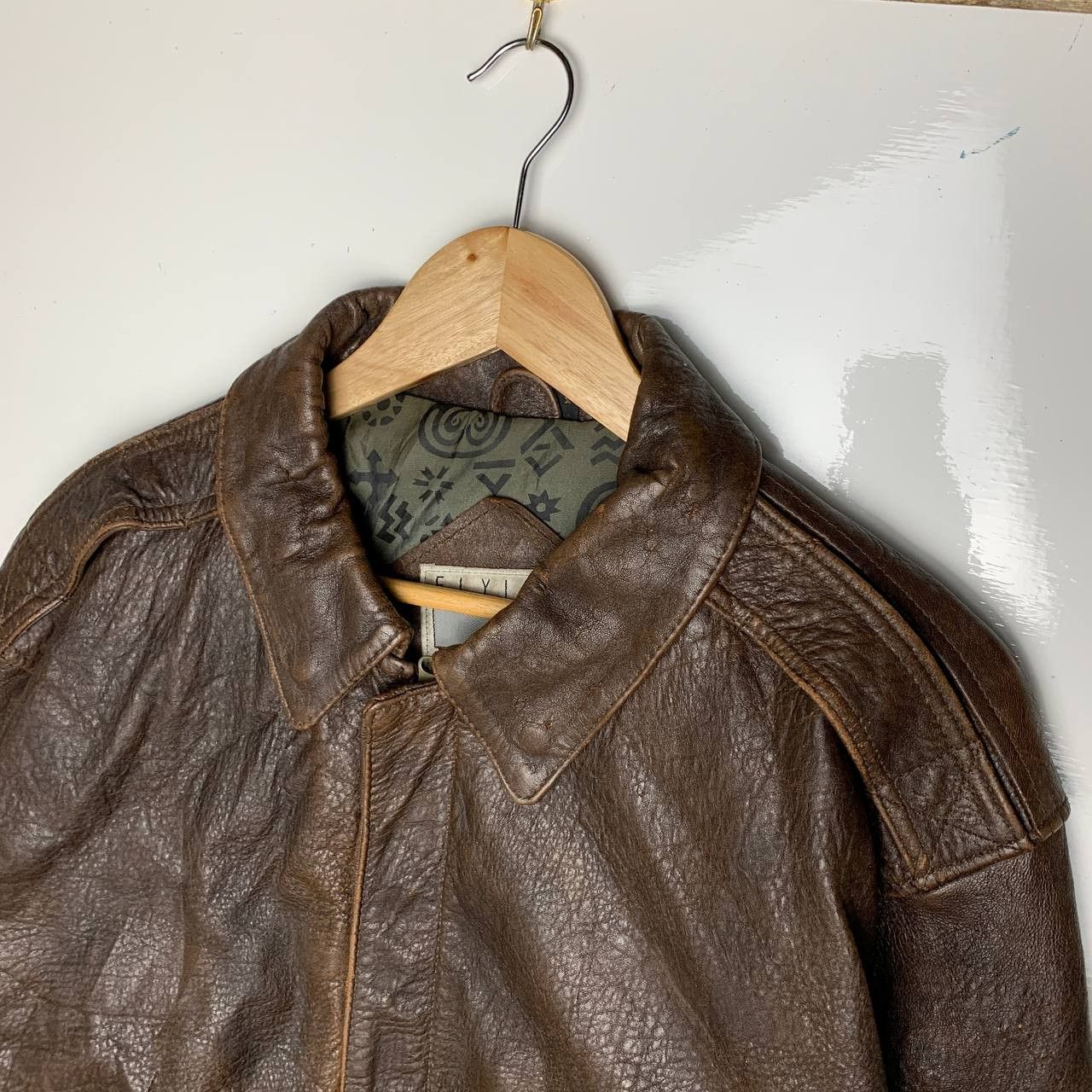 Vintage Flying Tigers Leather Jacket Size US M / EU 48-50 / 2 - 5 Thumbnail