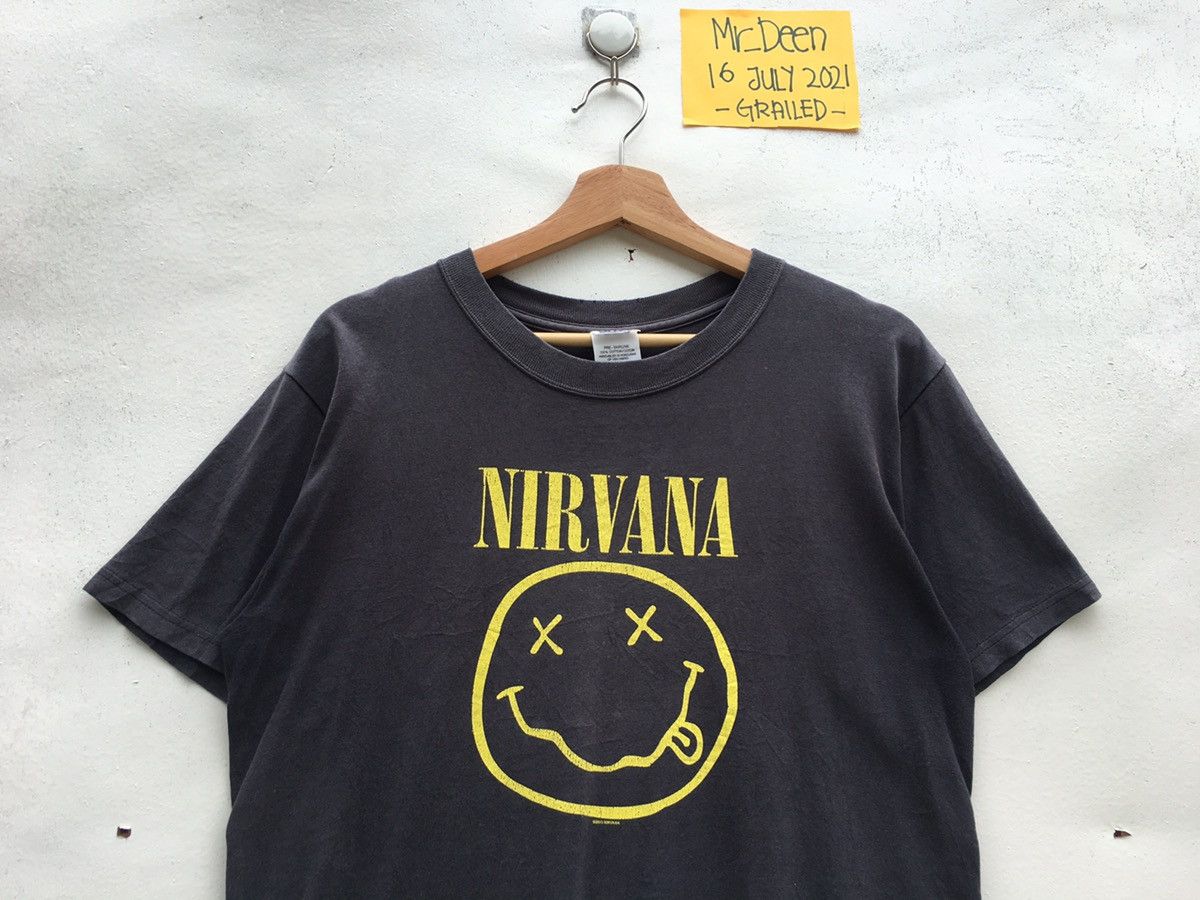 Band Tees Vintage Nirvana Kurt Cobain 2003 Anvil Tag Size US M / EU 48-50 / 2 - 5 Thumbnail