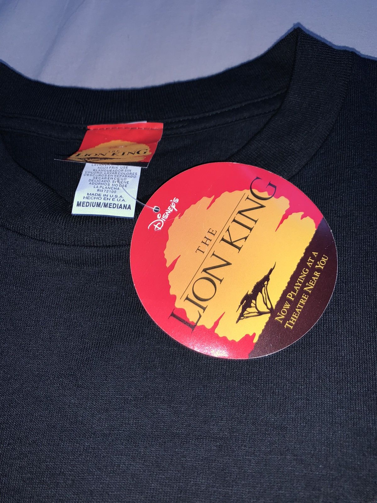 Disney Vintage 90’s Lion King Tee Size US M / EU 48-50 / 2 - 4 Thumbnail