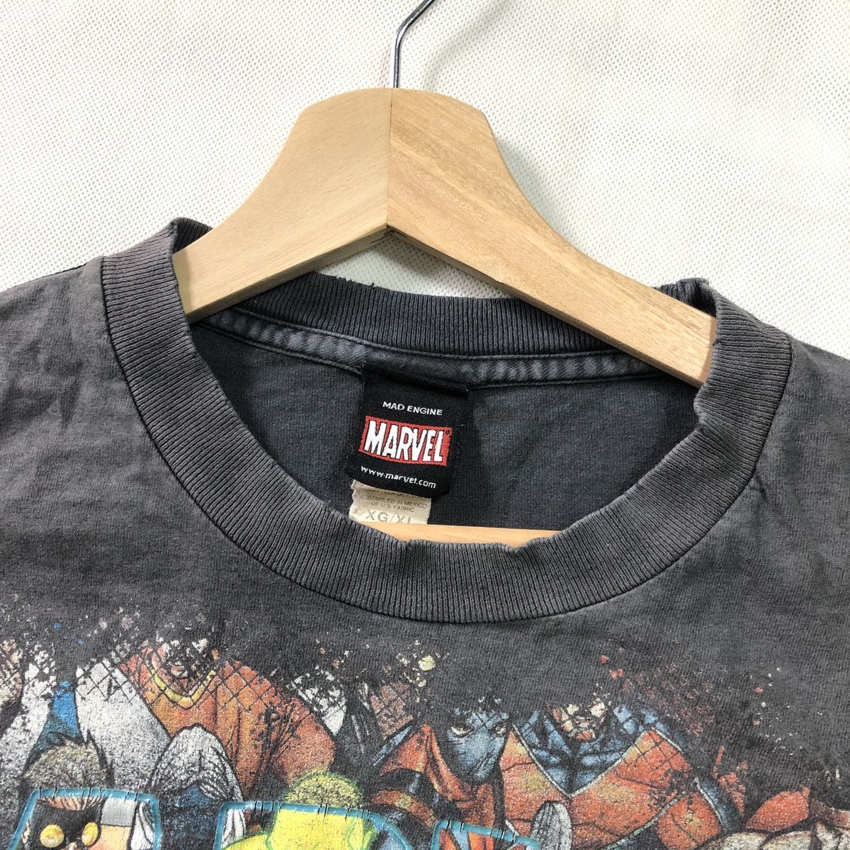 Marvel Comics × Universal Studios × Vintage Vintage Marvel Civil War Sun Fades Distressed Tshirt Size US XL / EU 56 / 4 - 4 Thumbnail