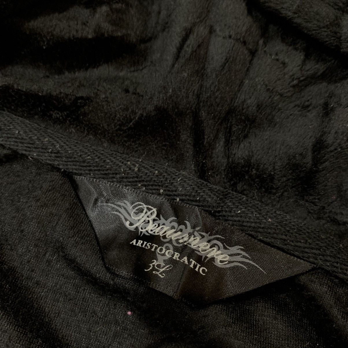 Japanese Brand ☠️Vintage Beaumere Velvet Skulls Design Hoodie Sweater Size US L / EU 52-54 / 3 - 8 Thumbnail