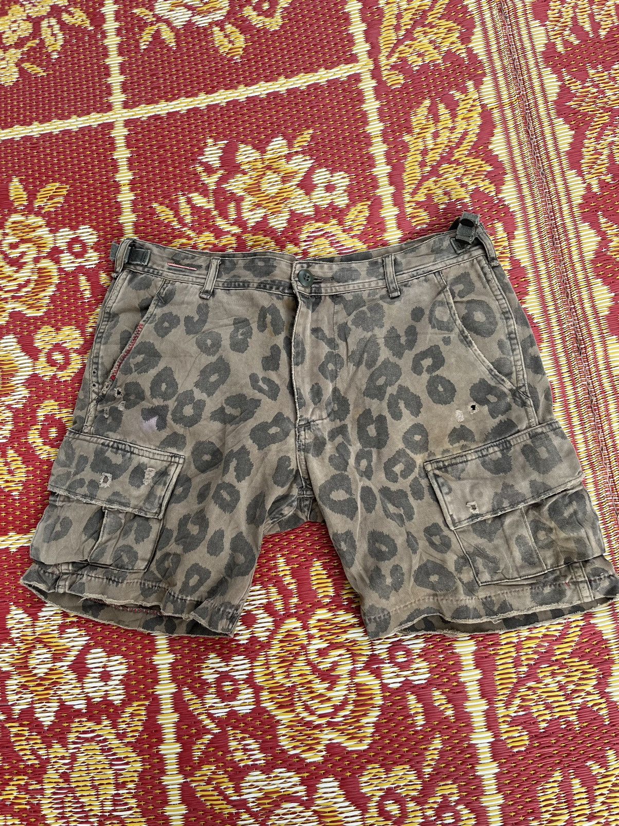 Other (A58). RNA INC SHORT CAMO Size US 32 / EU 48 - 7 Thumbnail
