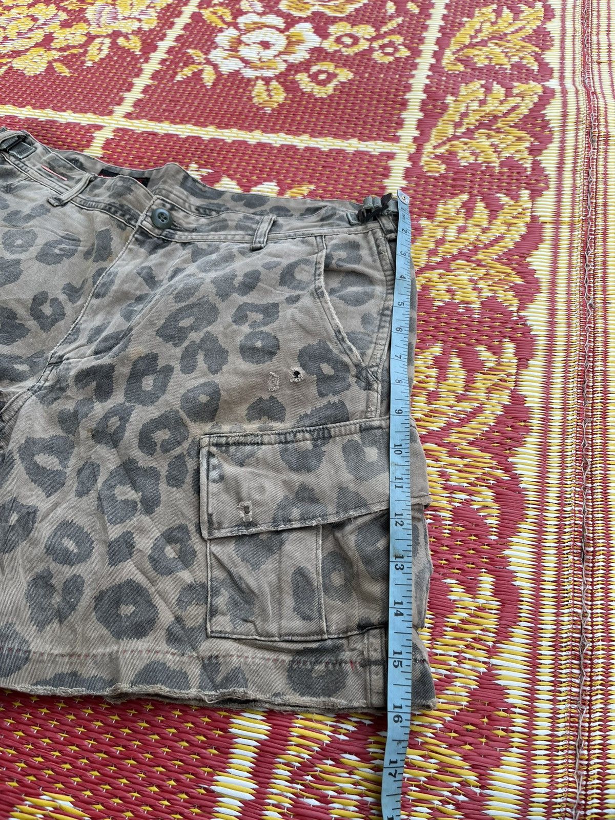 Other (A58). RNA INC SHORT CAMO Size US 32 / EU 48 - 19 Thumbnail