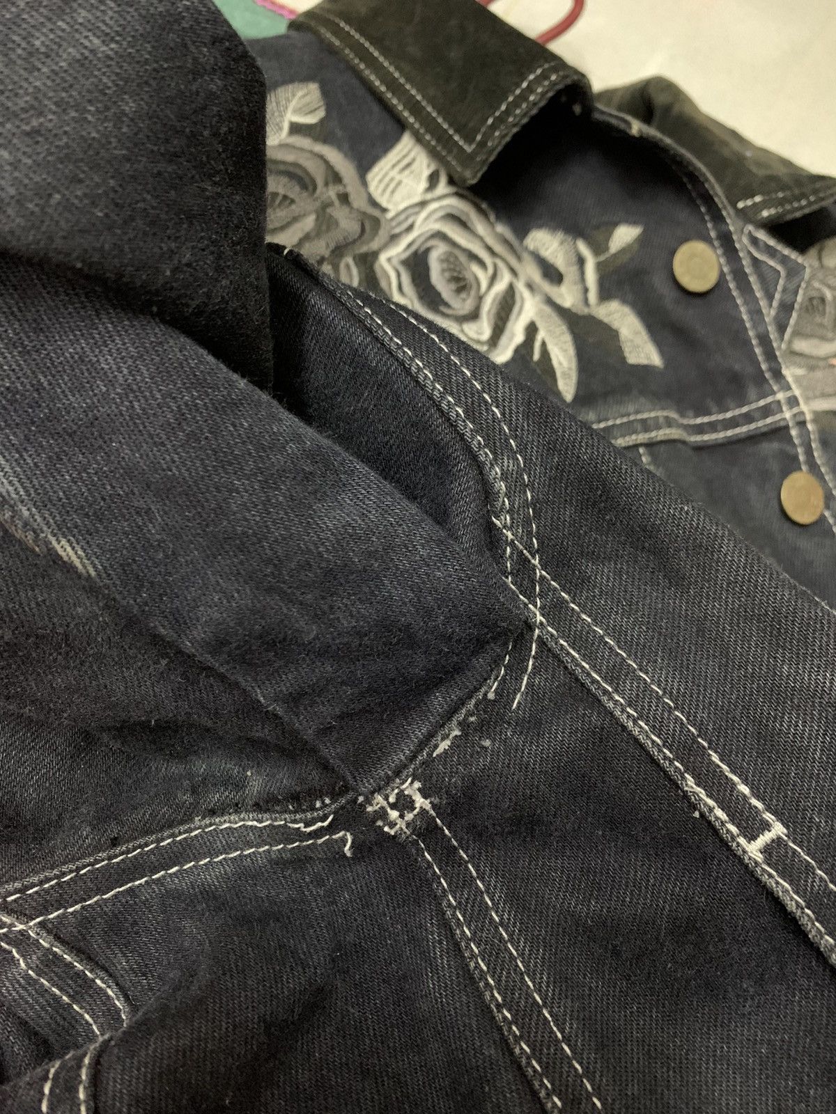 Kenzo Rare!!! kenzo Jeans Denim Jacket Embroidered Flower 🌹 Size US S / EU 44-46 / 1 - 12 Thumbnail