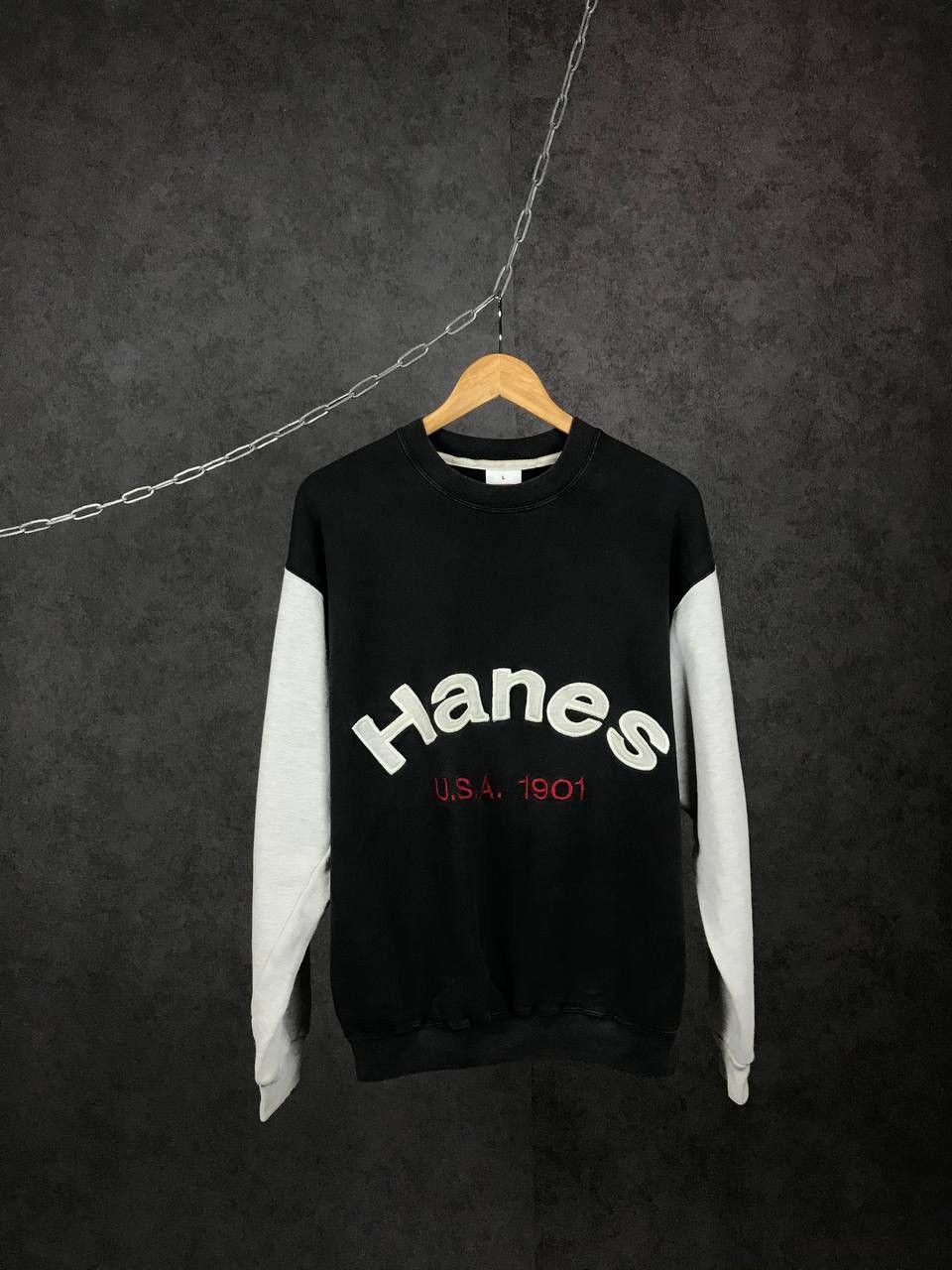 Hanes Hanes USA vintage center big logo sweatshirt Size US L / EU 52-54 / 3 - 1 Thumbnail