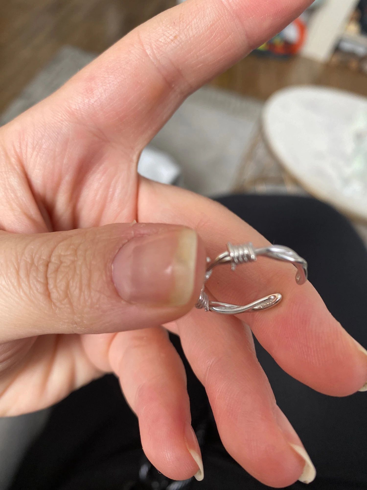 Jewelry Twist Thorns Wire Ring Size ONE SIZE - 7 Thumbnail