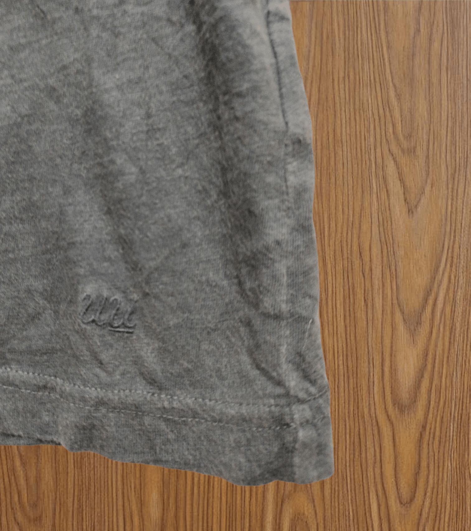 Jun Takahashi × Undercover × Uniqlo Undercover X Uniqlo New Standard Family Size US L / EU 52-54 / 3 - 4 Thumbnail