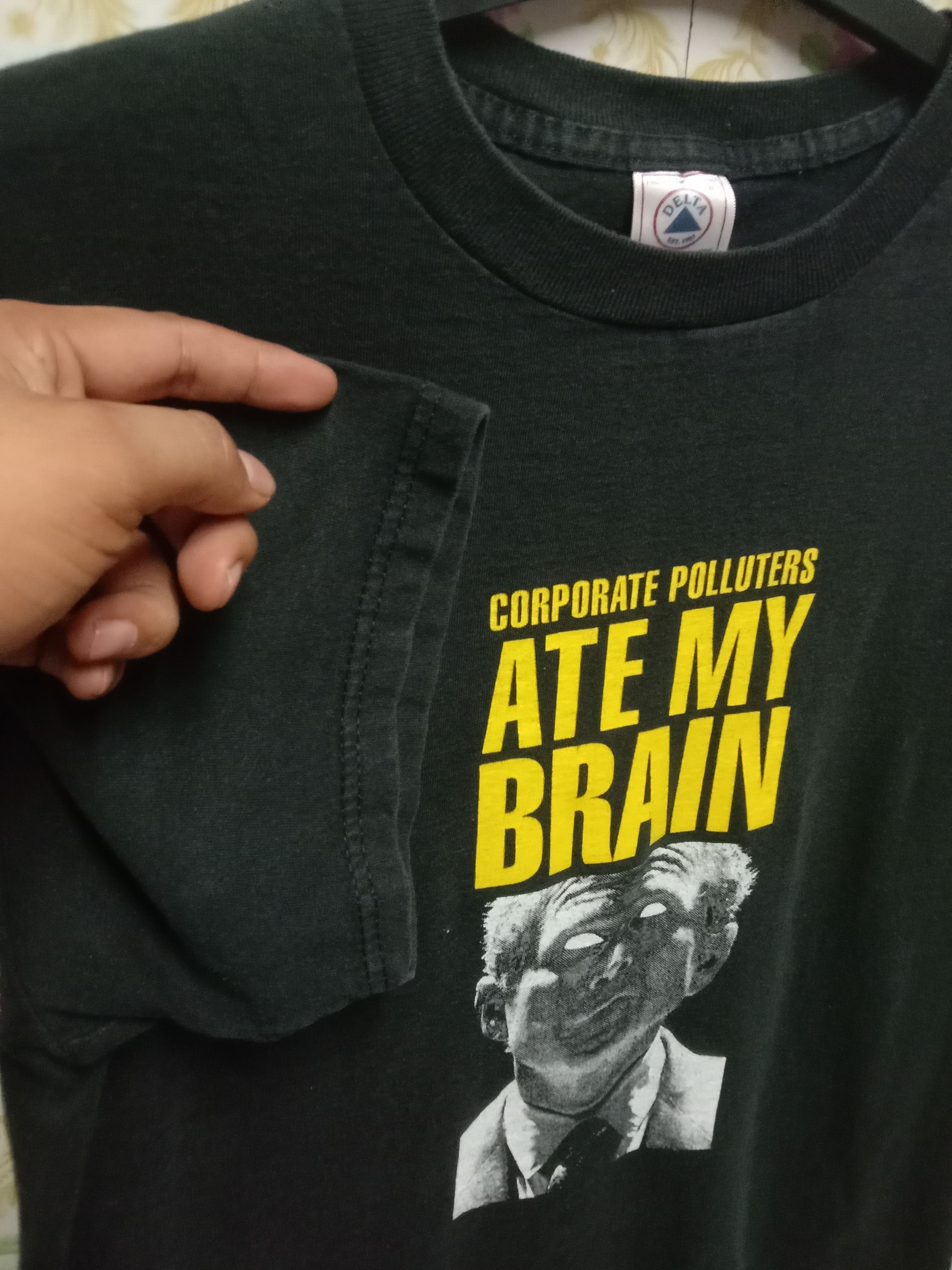 Vintage Vintage 90s George Bush "Ate My Brain" Protest Parody Size US M / EU 48-50 / 2 - 9 Thumbnail