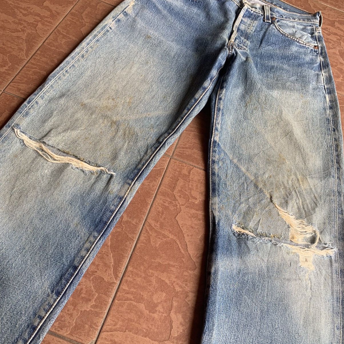 Levi's × Vintage RUSTY DIRTY LEVI’S 501 DISTRESSED DENIM REDLINE SELVEDGE Size US 28 / EU 44 - 6 Thumbnail
