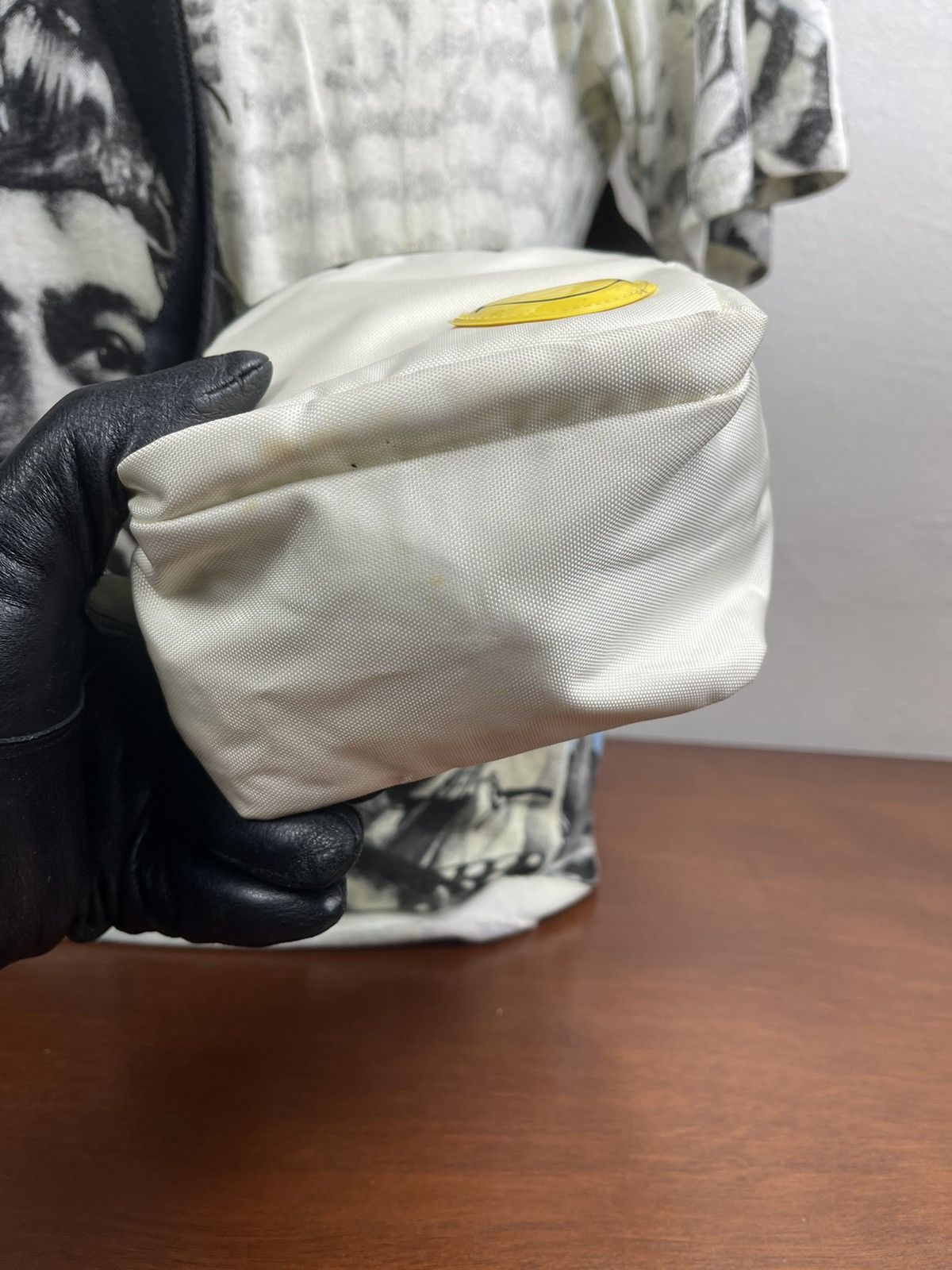 Japanese Brand Rare Smiley sling Bag by Franklin lou Frani Size ONE SIZE - 4 Thumbnail