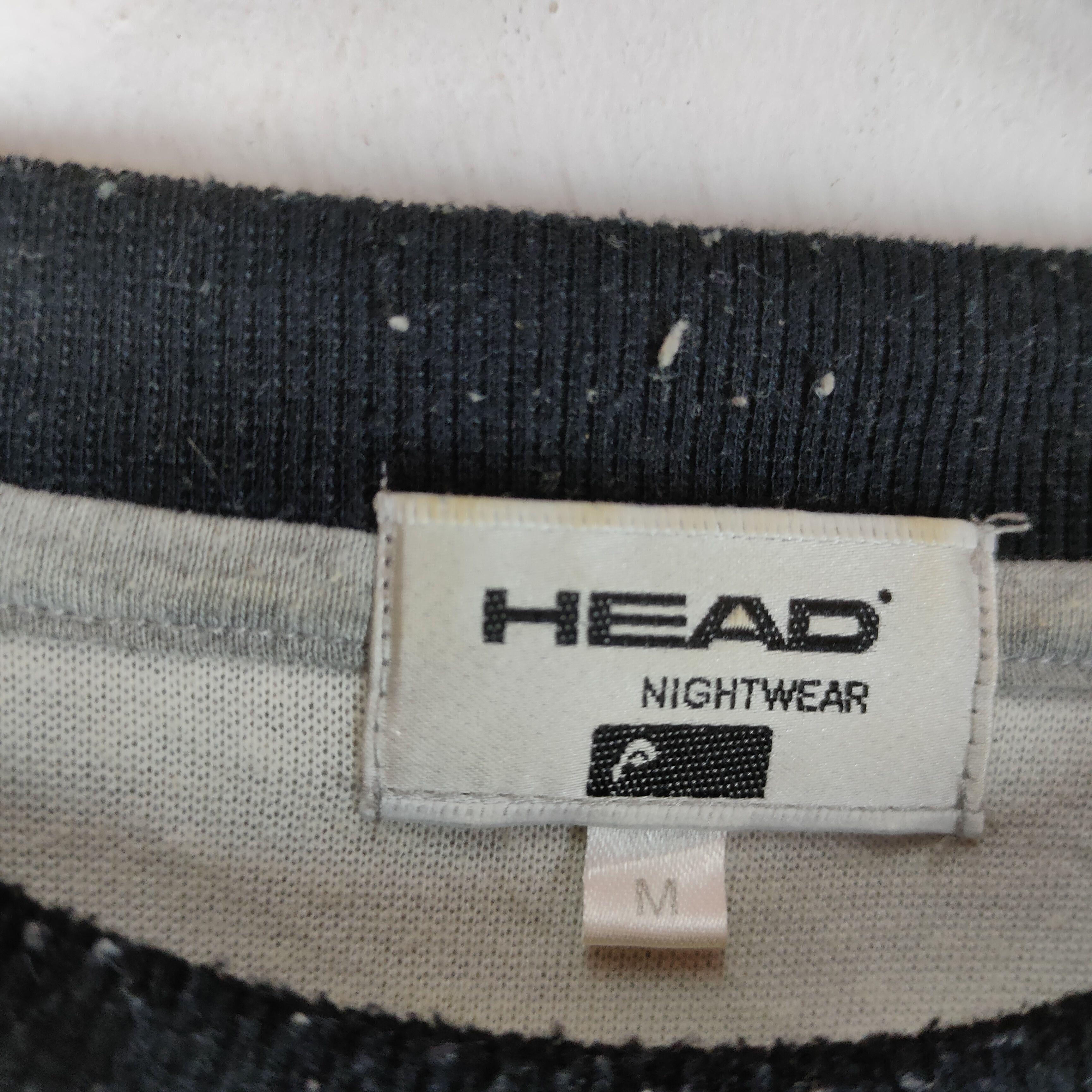 Japanese Brand Vintage HEAD NIGHTWEAR SPELLOUT Logo Sweatshirt Size US M / EU 48-50 / 2 - 4 Thumbnail