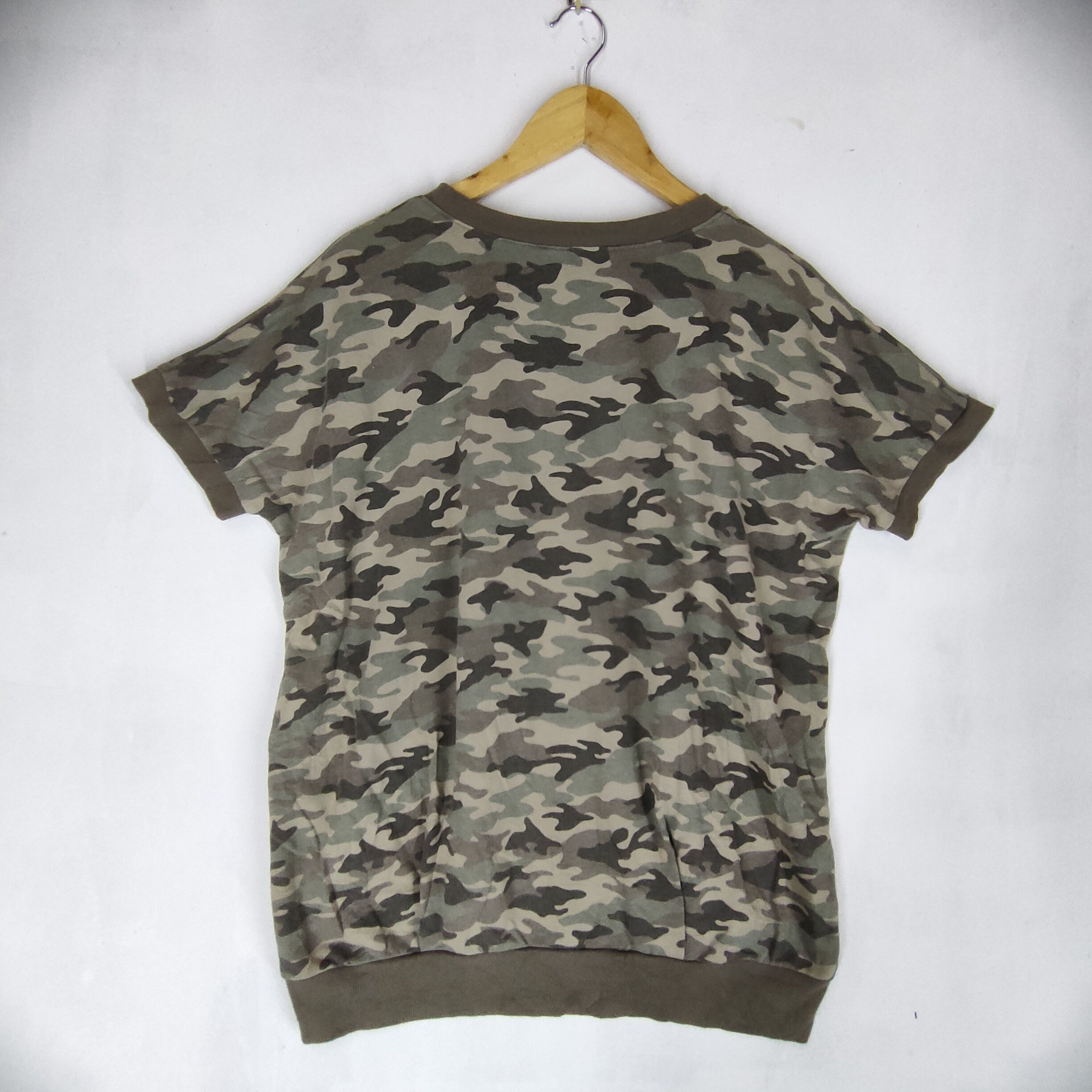 Marvel Comics MARVEL CAMOUFLAGE BAGGY Spellout Shortsleeve Sweatshirt Size US XL / EU 56 / 4 - 5 Thumbnail