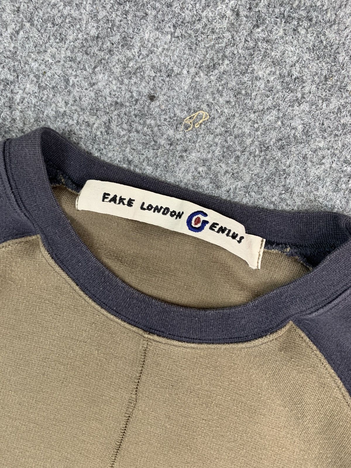 Fake London Genius Vintage Fake London sweatshirt Size US L / EU 52-54 / 3 - 5 Thumbnail