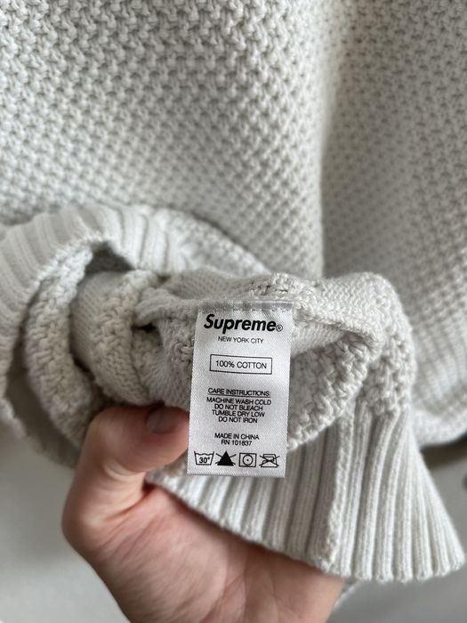Supreme NEW Supreme Textured Small Box Sweater White Size M FREE