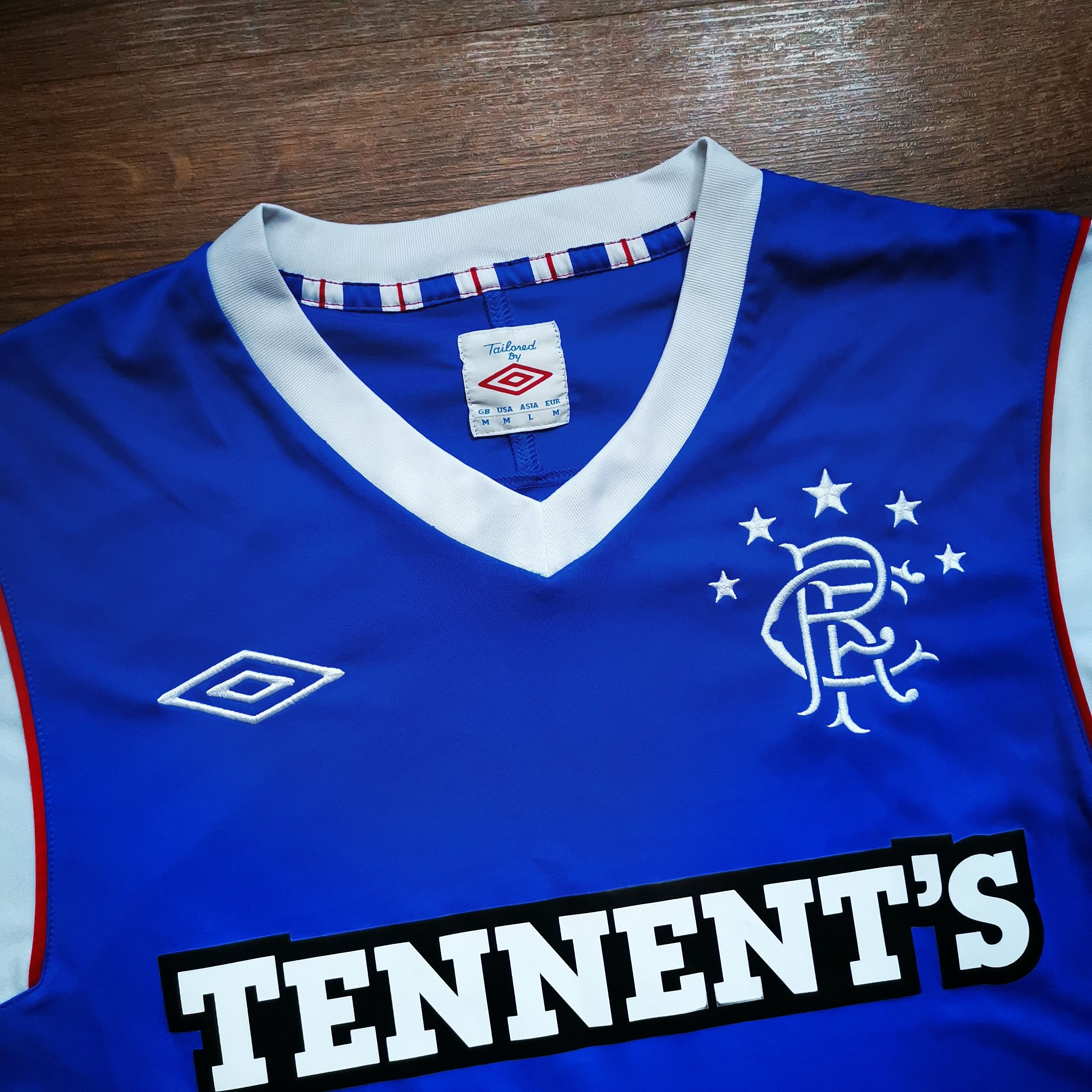 Umbro Umbro Glasgow Rangers 2011/12 football home jersey Size US M / EU 48-50 / 2 - 4 Thumbnail