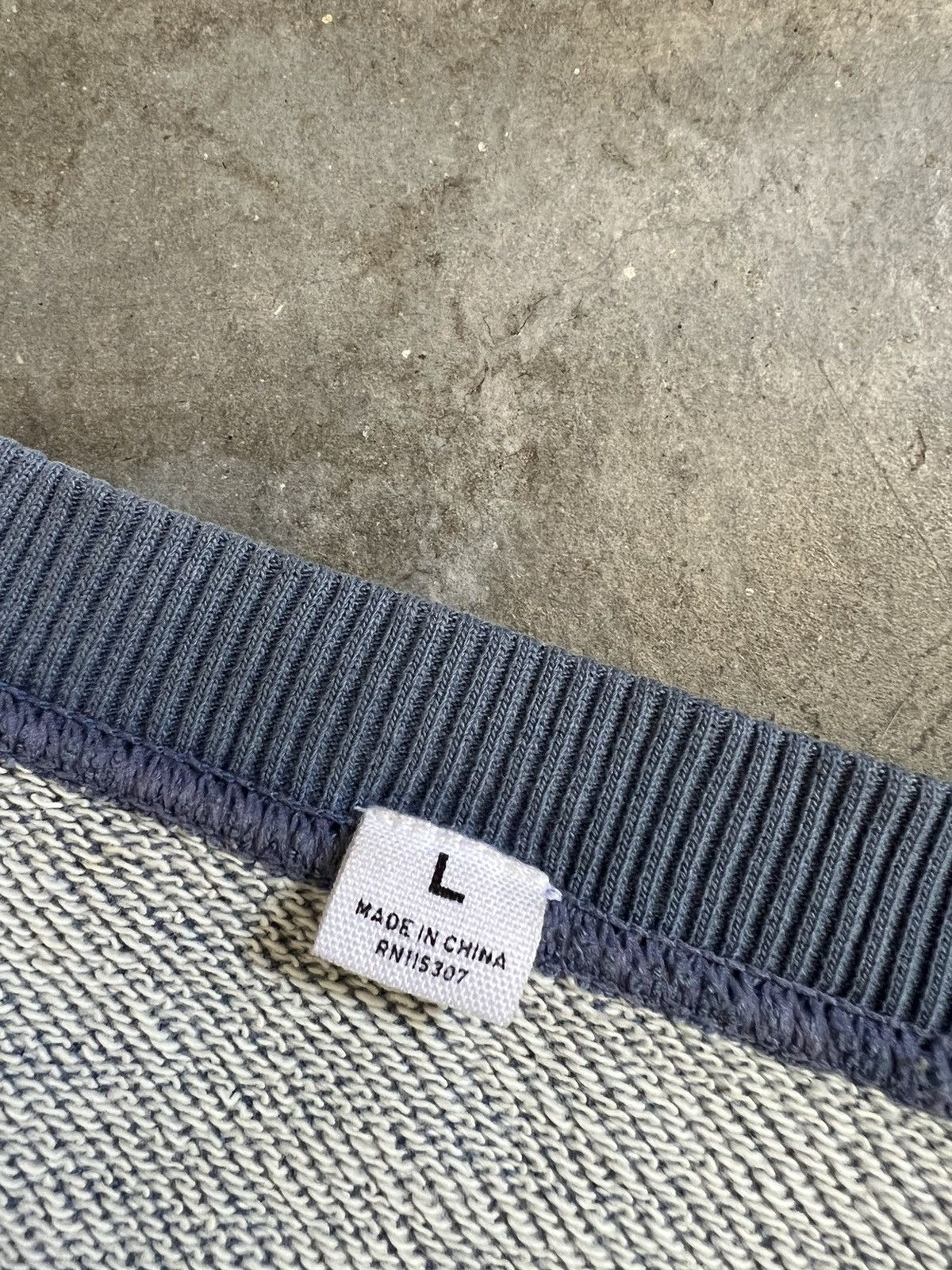Uniqlo STEALS 🖤 Uniqlo Blank Sweatshirt Size US M / EU 48-50 / 2 - 11 Thumbnail