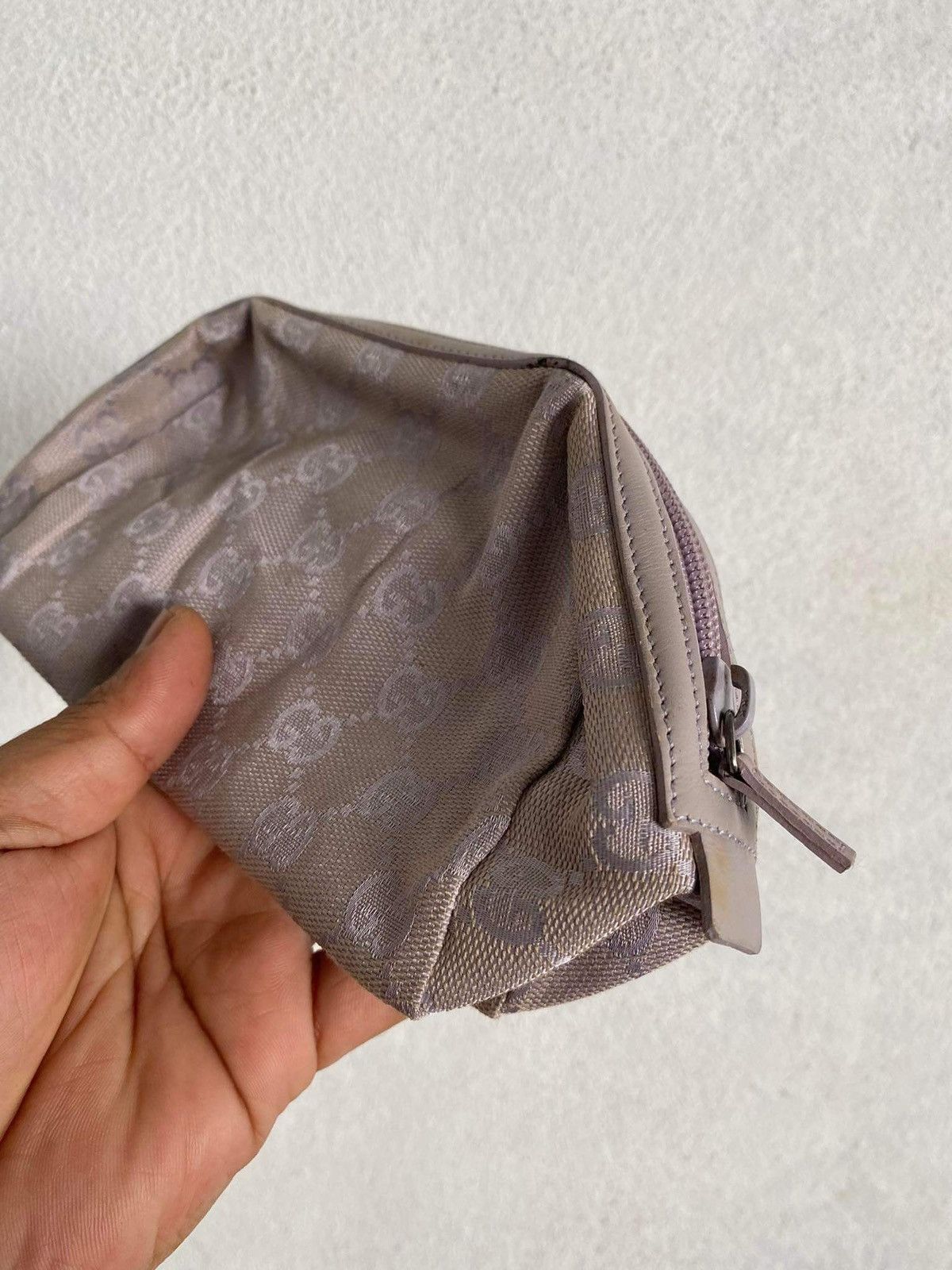 Gucci Authentic Gucci Monogram pouch Size ONE SIZE - 8 Thumbnail