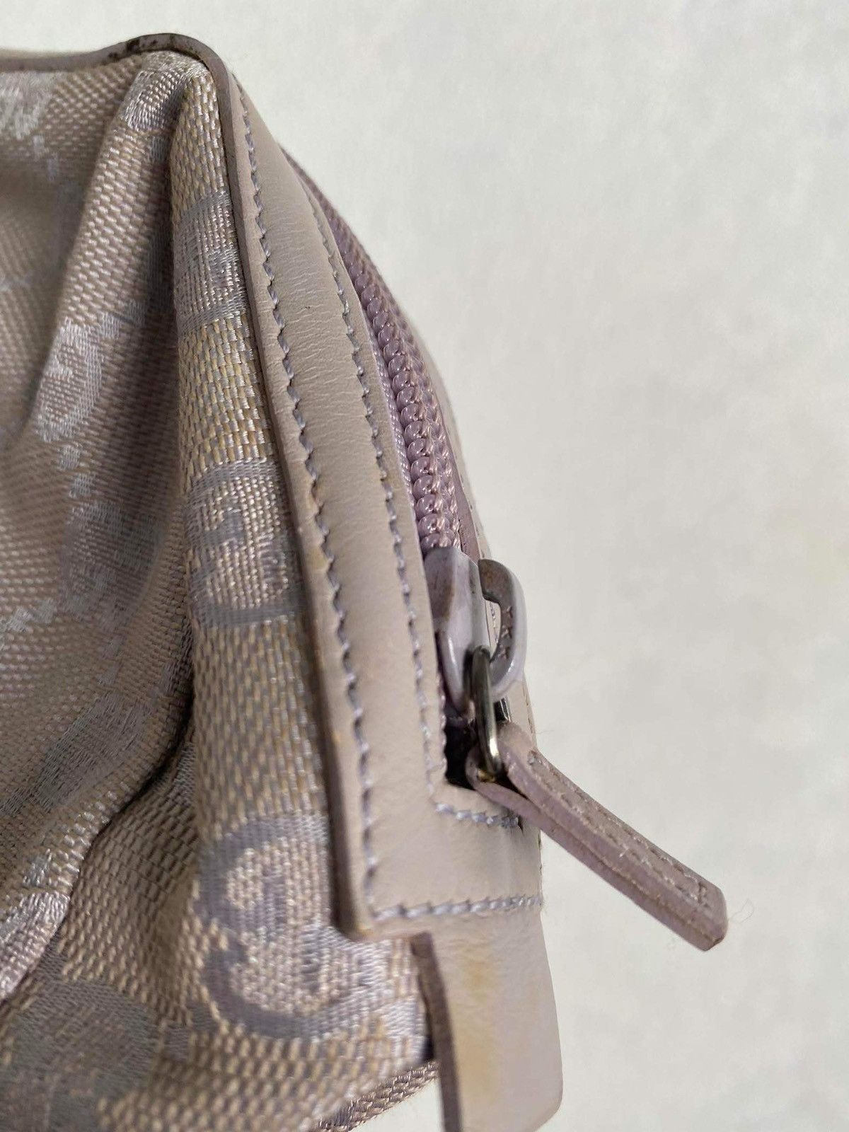Gucci Authentic Gucci Monogram pouch Size ONE SIZE - 11 Thumbnail
