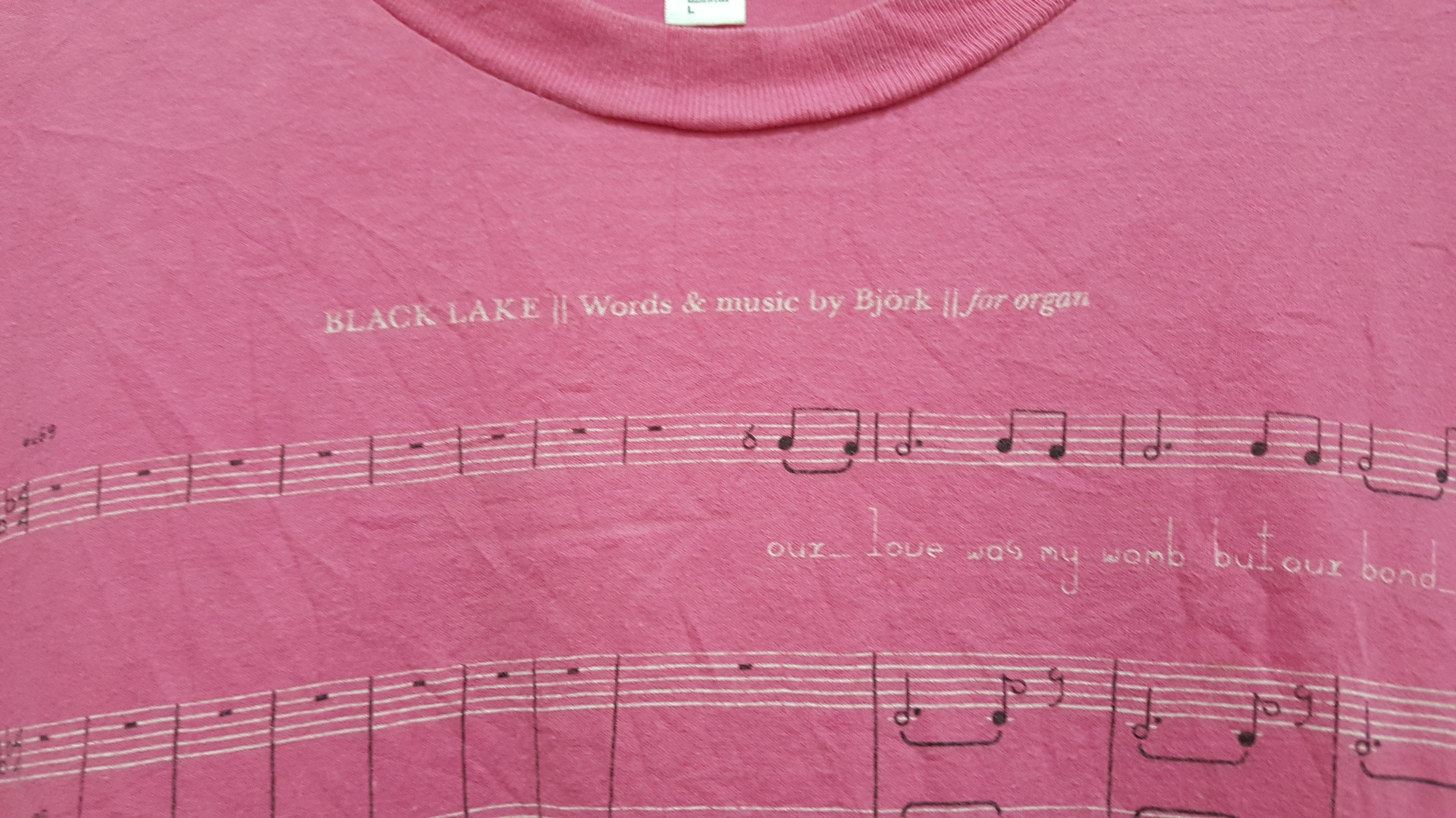 Band Tees RARE 🔥 BJORK BLACK LAKE VULNICURA ALBUM PROMO TEE Size US L / EU 52-54 / 3 - 5 Thumbnail