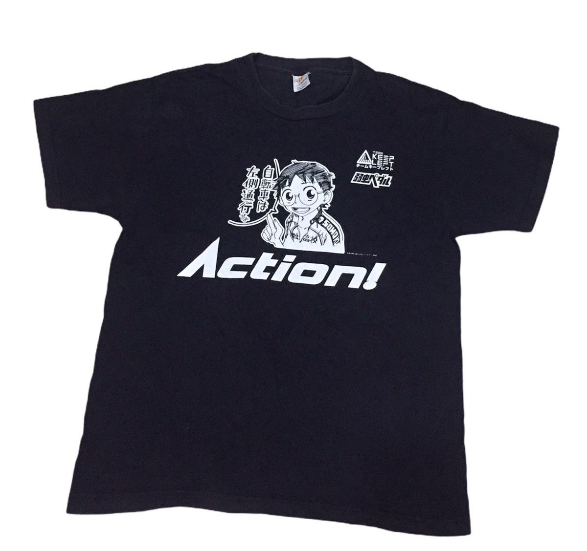 Vintage anime yowamushi pedal tee shirt