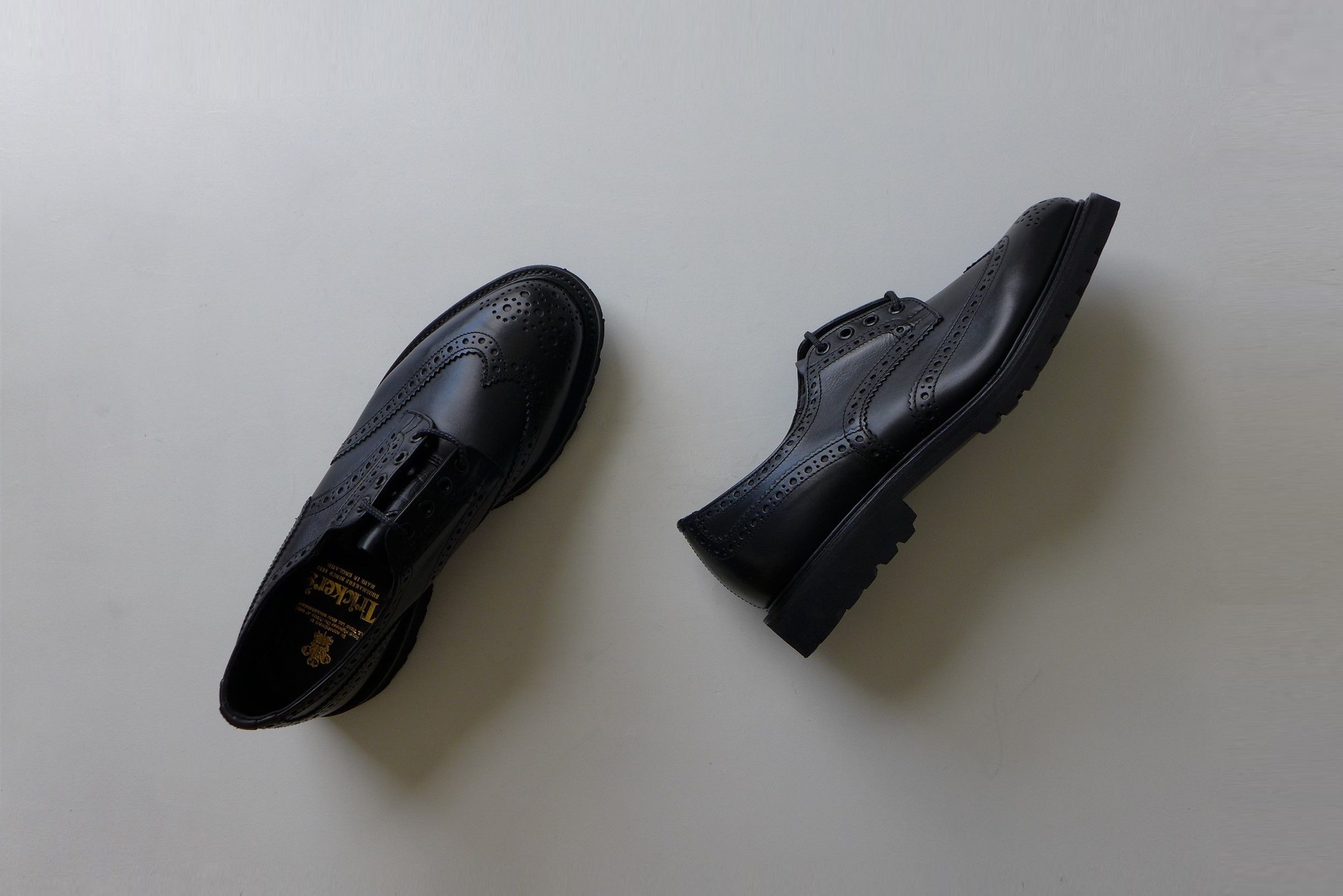 Tricker's Trickers Bourton Brogue Shoe -- Black Olivvia Leather Size US 11 / EU 44 - 10 Thumbnail