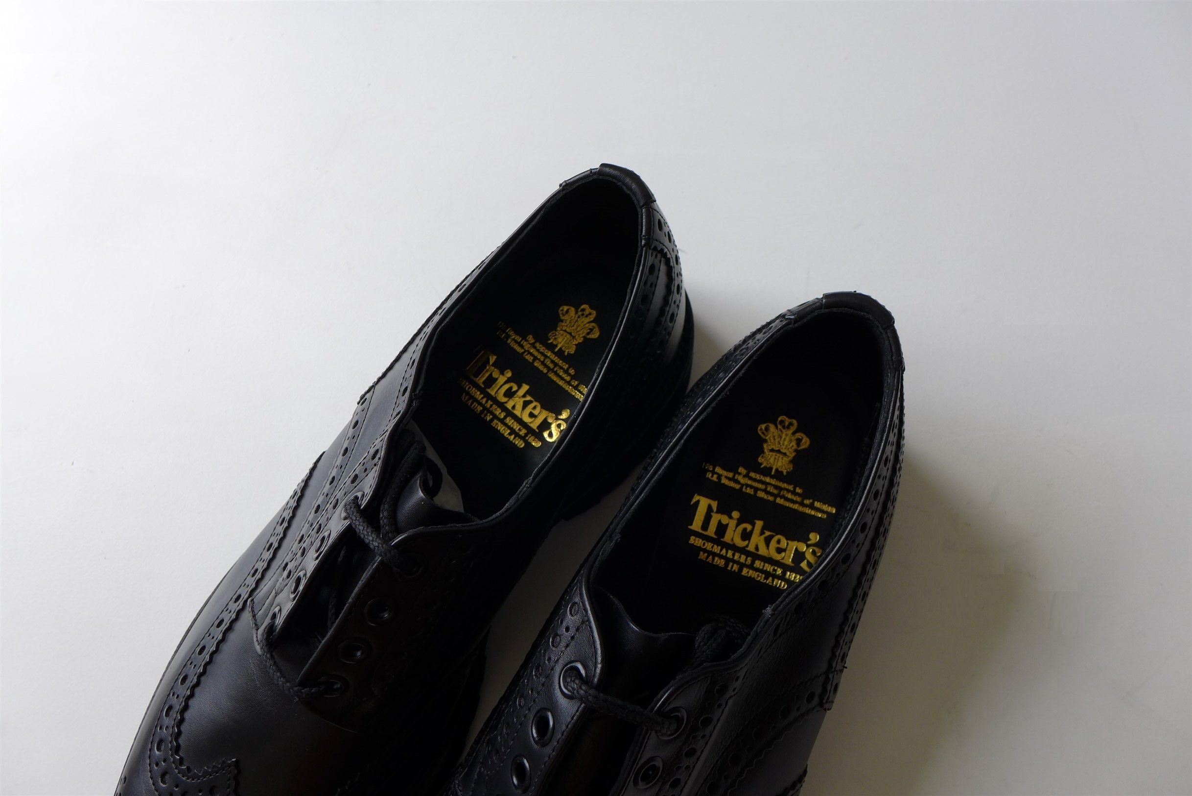 Tricker's Trickers Bourton Brogue Shoe -- Black Olivvia Leather Size US 11 / EU 44 - 7 Thumbnail
