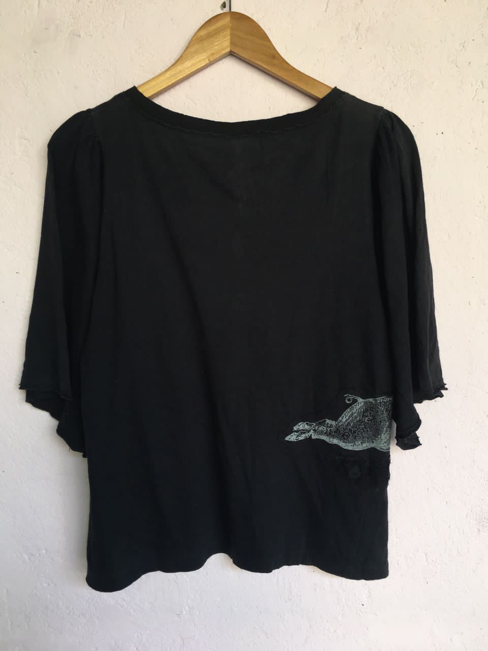 Issey Miyake Vintage Sunaoukuwahara V neck T shirt Size M / US 6-8 / IT 42-44 - 2 Thumbnail