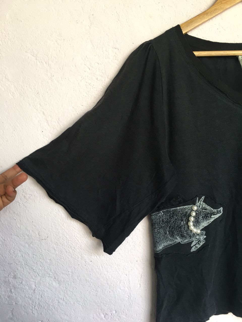 Issey Miyake Vintage Sunaoukuwahara V neck T shirt Size M / US 6-8 / IT 42-44 - 4 Thumbnail