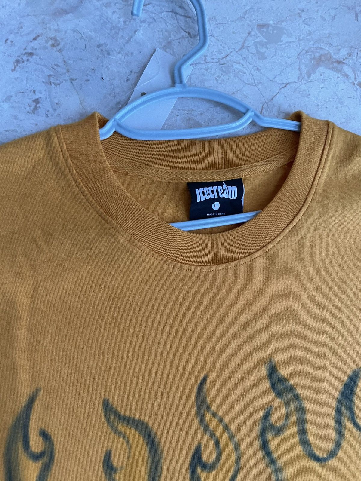Icecream UNWORN* Icecream hand print fire tee Size US L / EU 52-54 / 3 - 4 Thumbnail