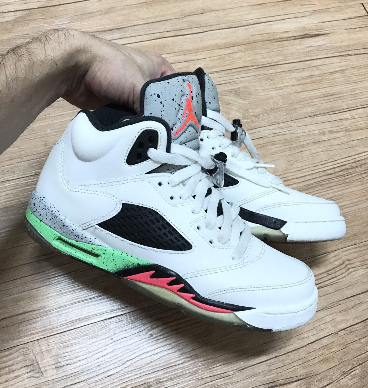 Jordan 5s poison green deals