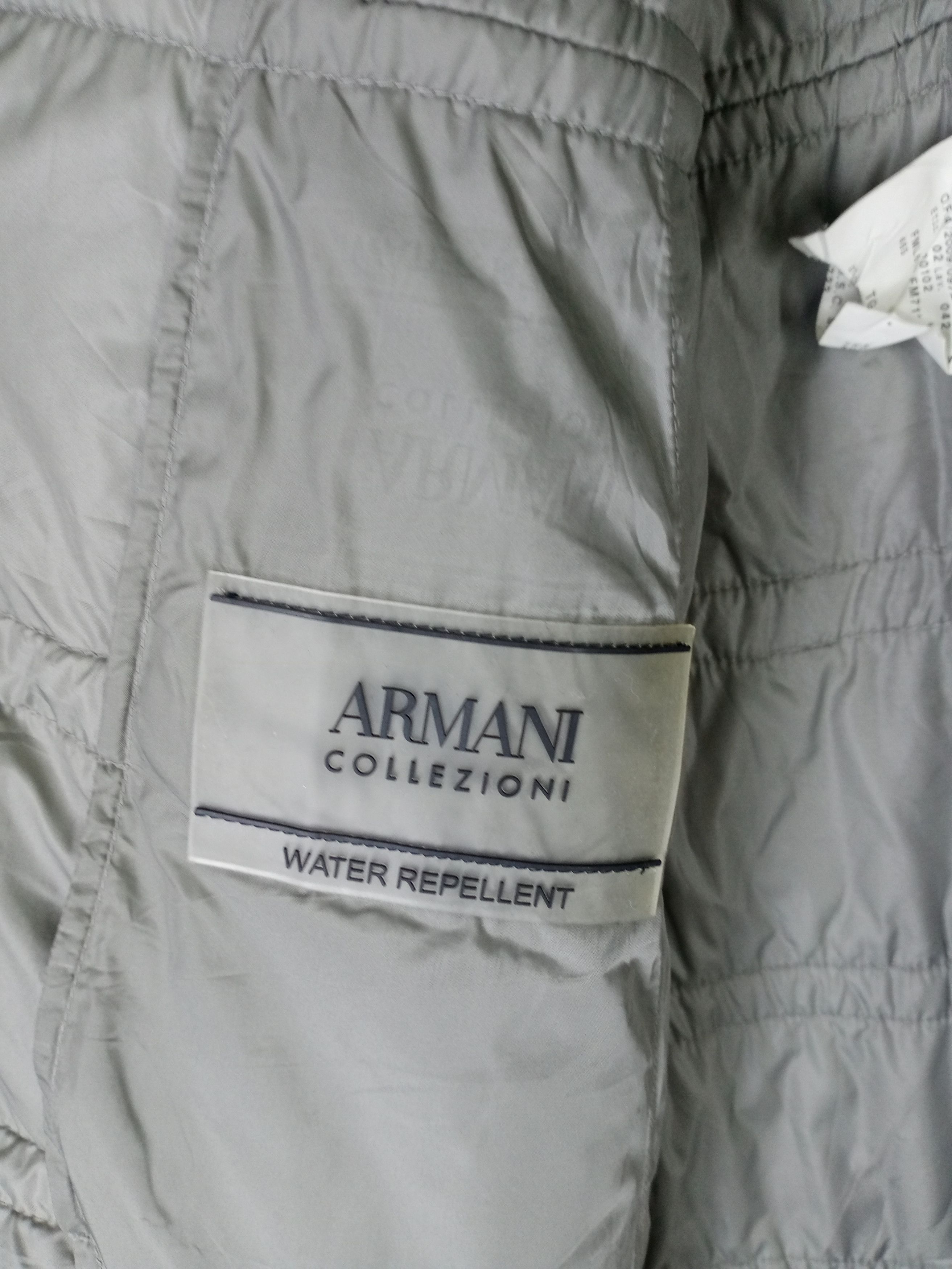 Armani RARE ARMANI COLLEZIONI WATER REPELLENT JACKET MADE IN ITALY Size S / US 4 / IT 40 - 4 Thumbnail