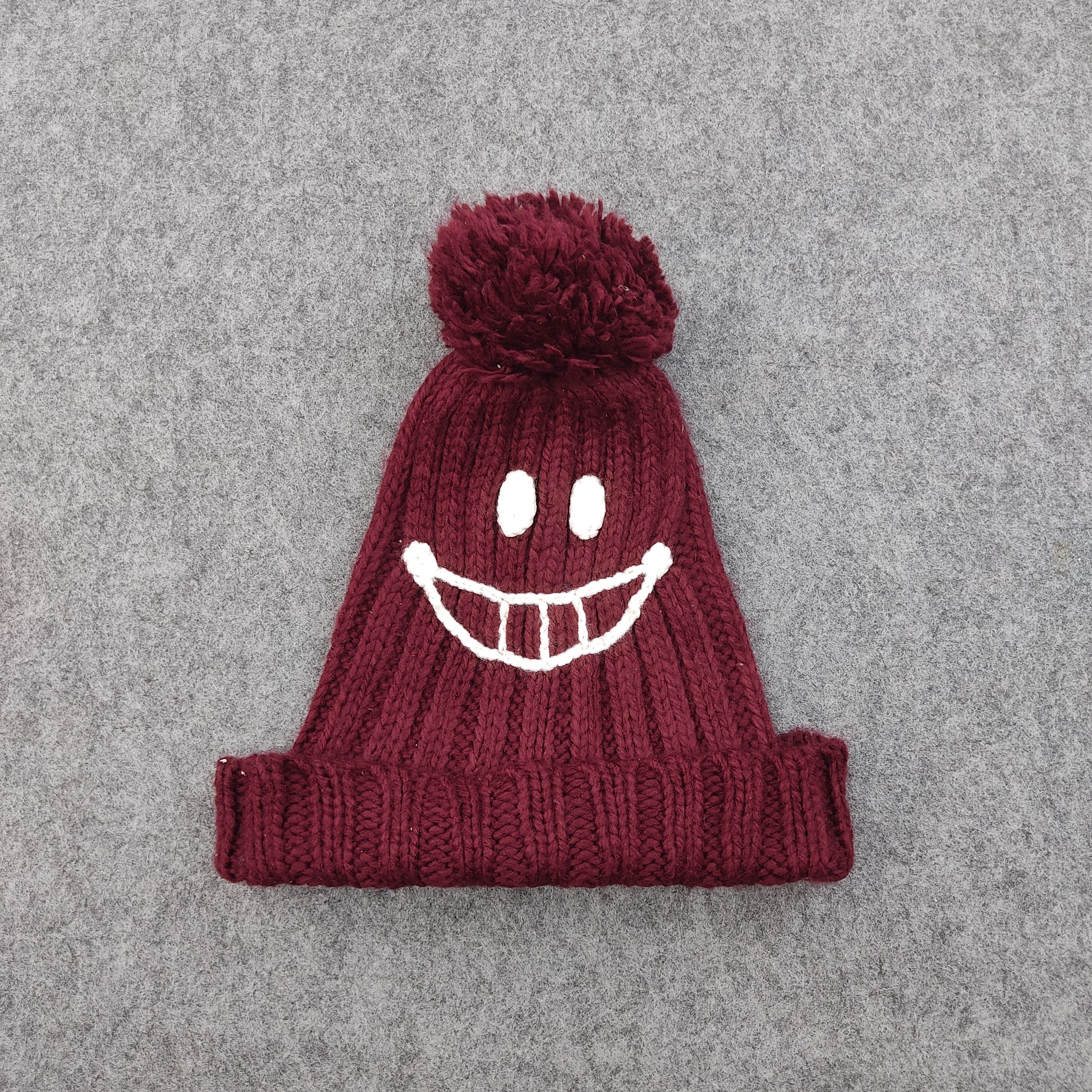 Japanese Brand × Vintage Vintage Smile Beanie Snow Cap Hat Size ONE SIZE - 1 Thumbnail