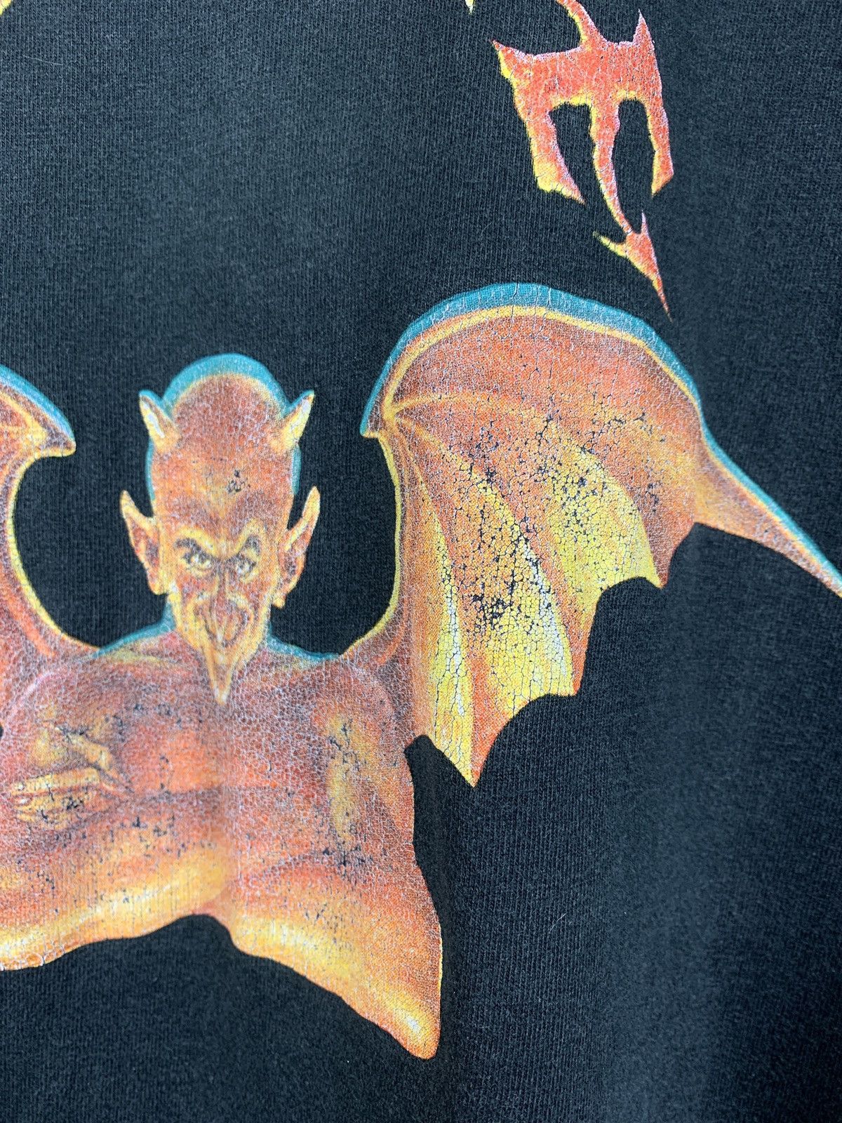 Vintage 90s Vintage Maudite Devil Bear Singe Stitch Faded T-Shirt Size US XL / EU 56 / 4 - 8 Thumbnail