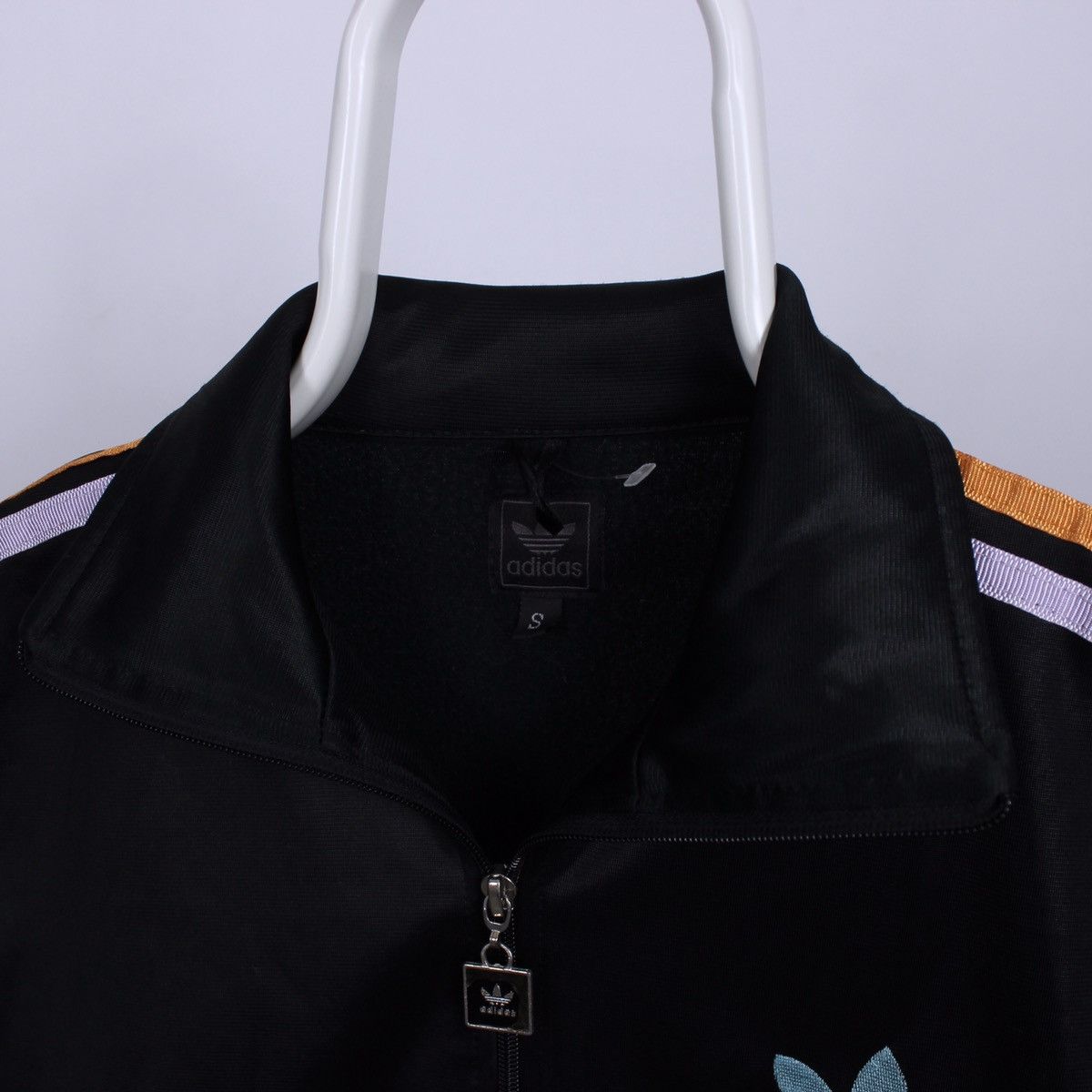 Adidas Vintage Adidas Originals Chile 62 Track Top Jacket Size US S / EU 44-46 / 1 - 2 Thumbnail
