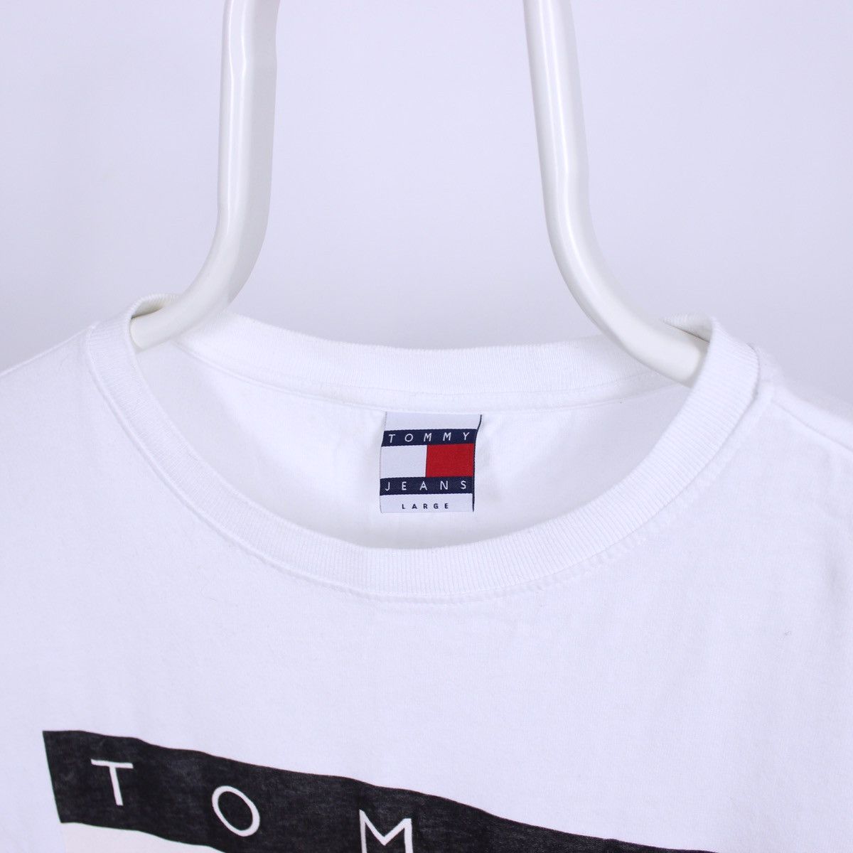 Tommy Hilfiger Vintage Tommy Hilfiger Women’s Short Sleeve T-shirt Big Logo Size ONE SIZE - 3 Thumbnail