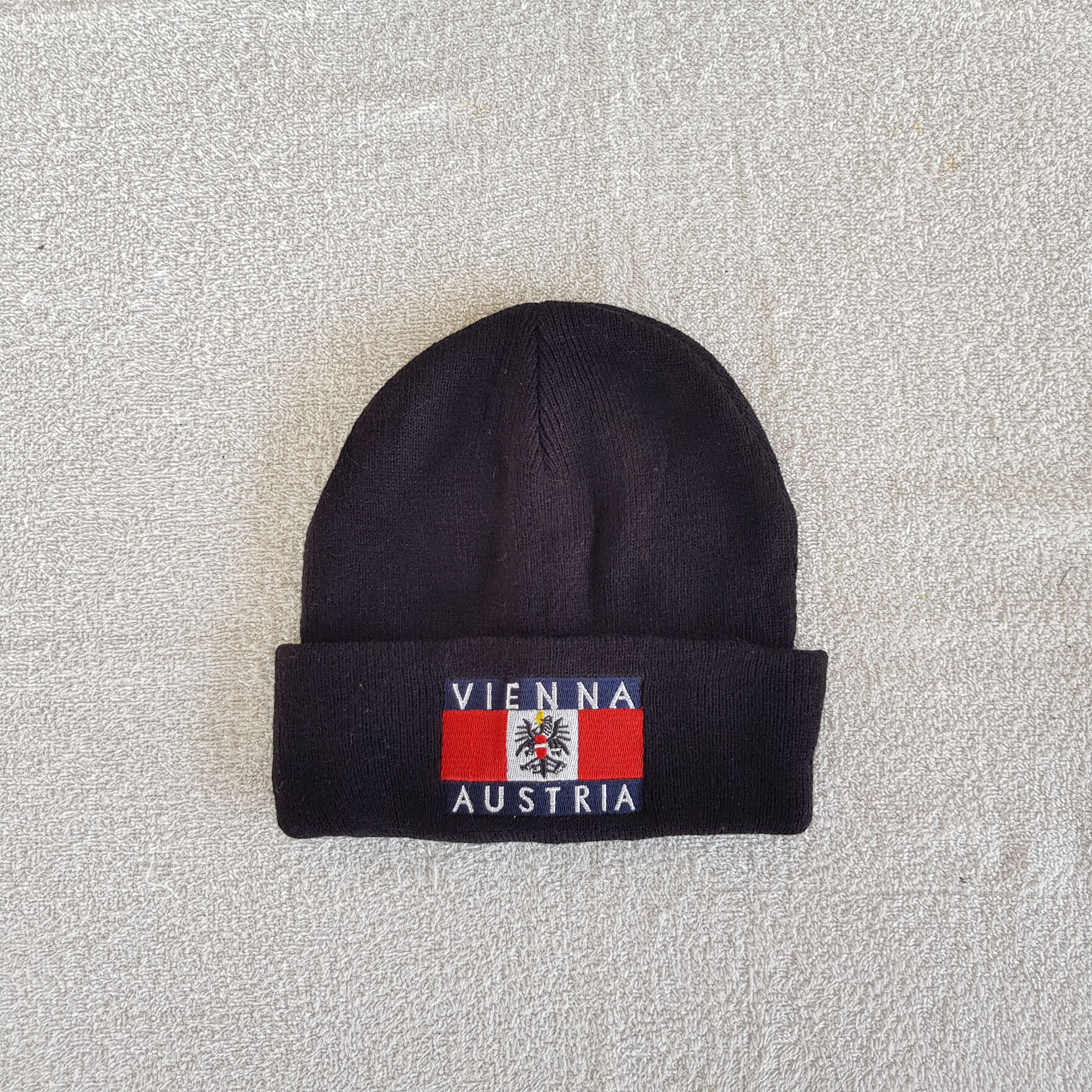 Vintage Vienna Austria Beanie Snow Cap Hats - AC10406. Size ONE SIZE - 5 Thumbnail
